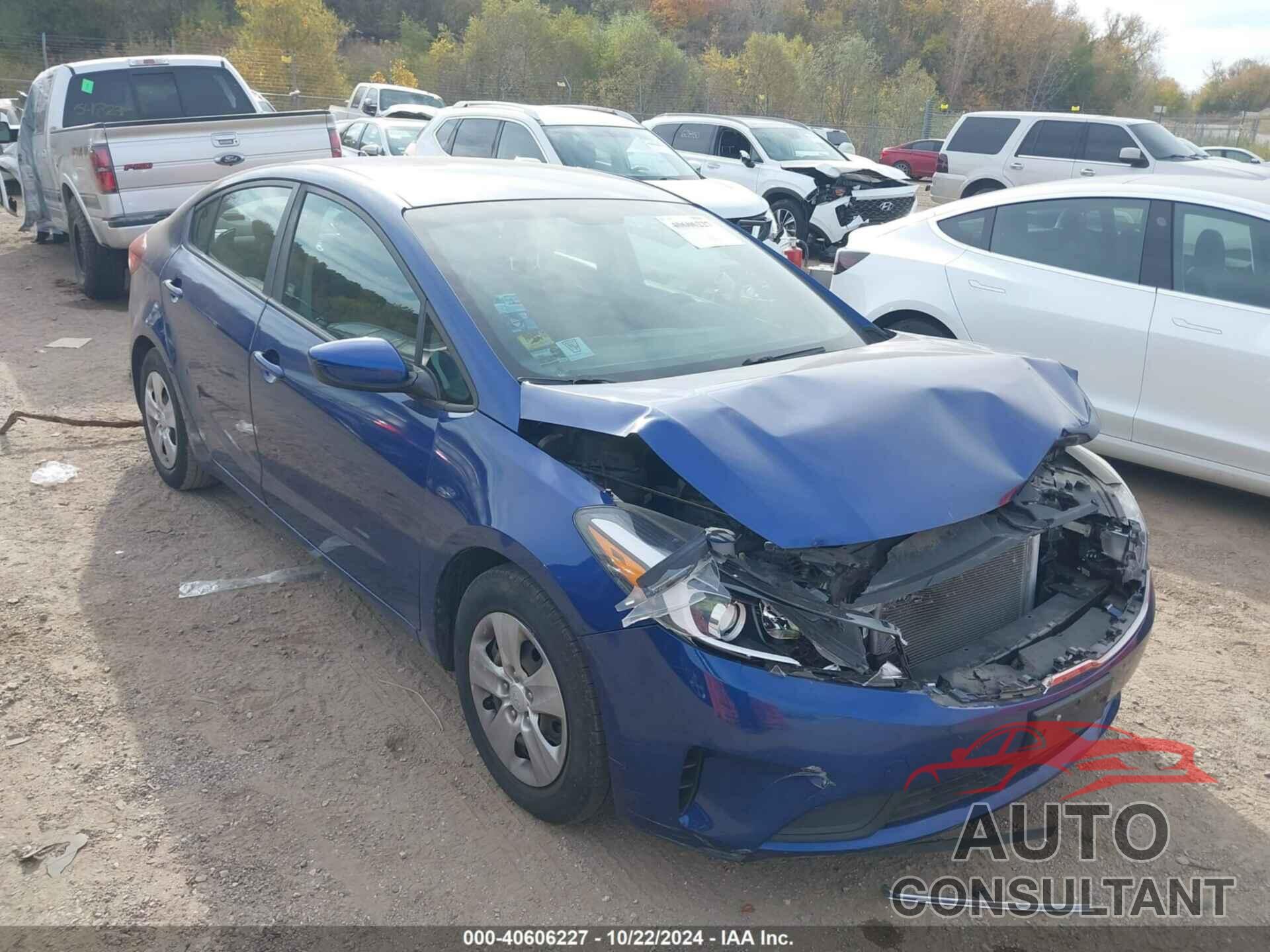 KIA FORTE 2018 - 3KPFK4A77JE168301