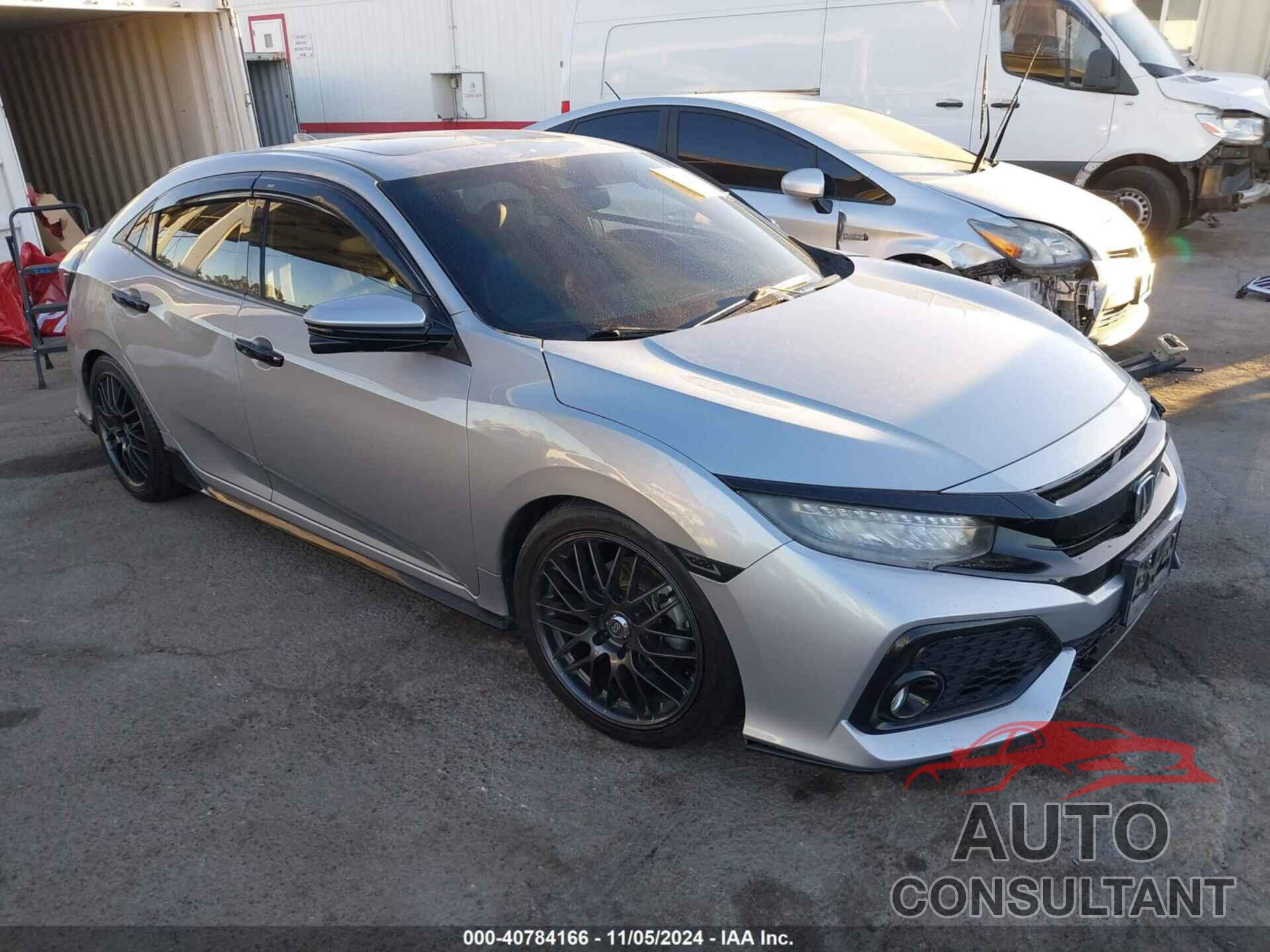 HONDA CIVIC 2017 - SHHFK7H99HU423817