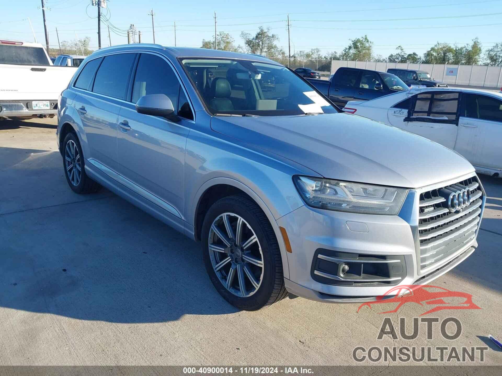 AUDI Q7 2017 - WA1VAAF76HD000841