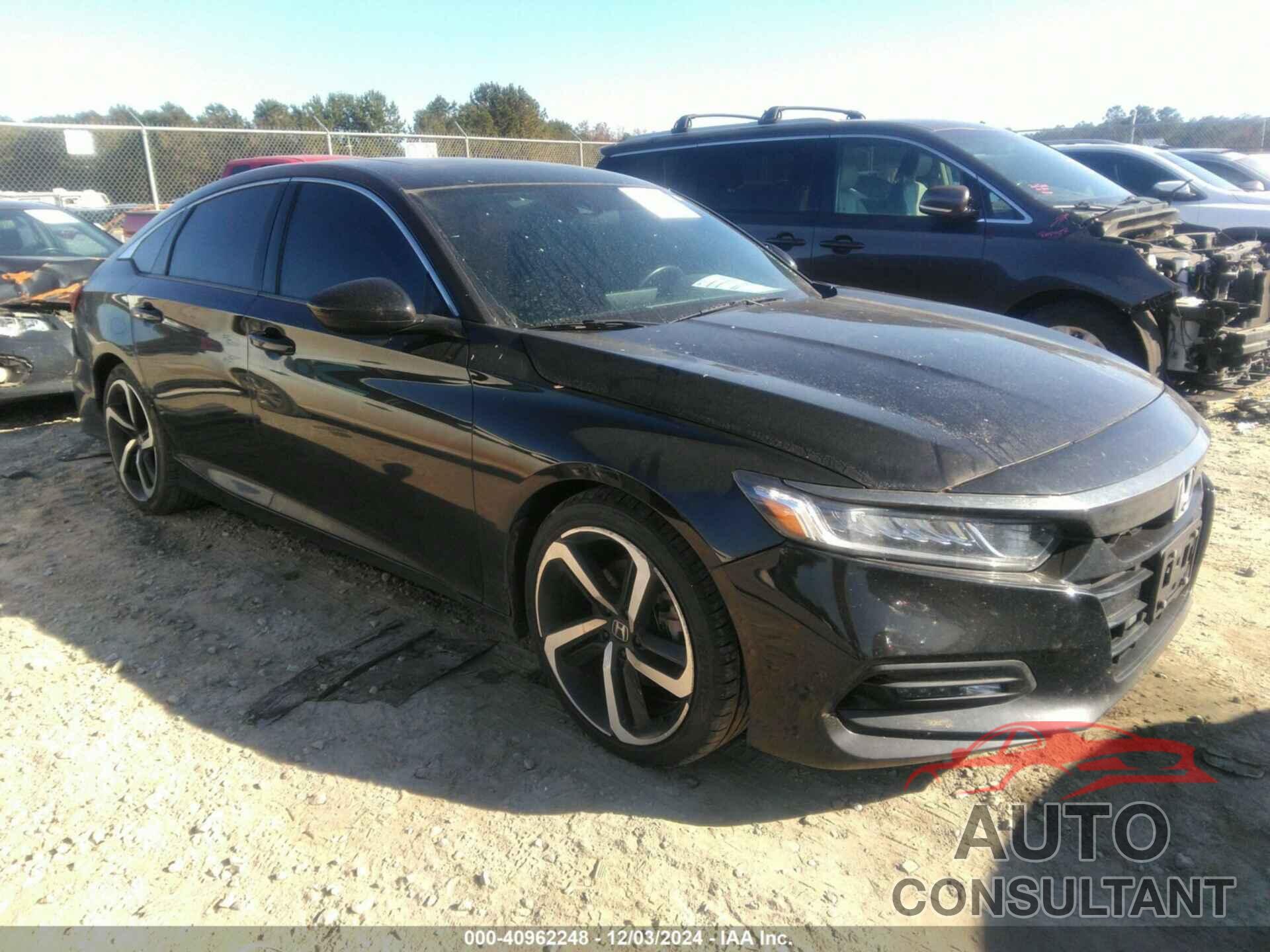 HONDA ACCORD 2018 - 1HGCV2F32JA037463