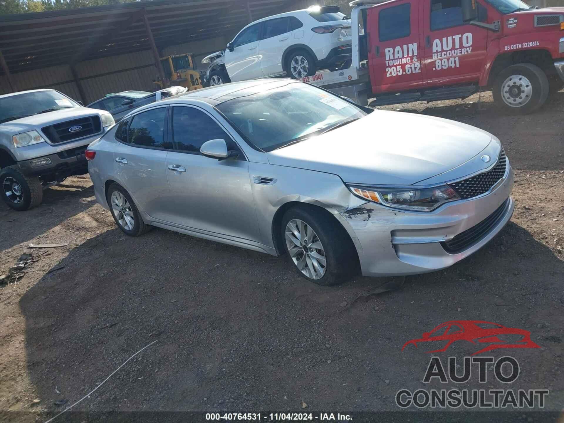 KIA OPTIMA 2018 - 5XXGU4L37JG238413