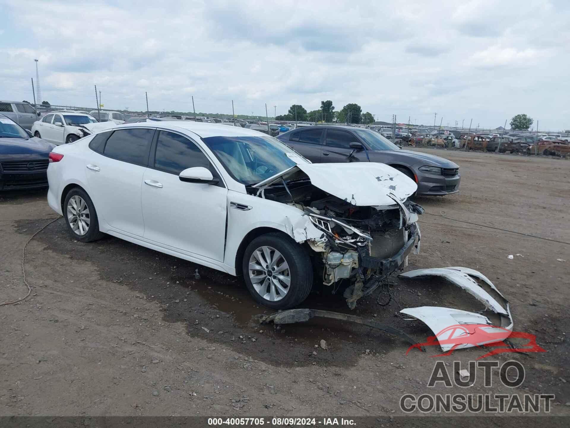 KIA OPTIMA 2018 - 5XXGT4L39JG210745