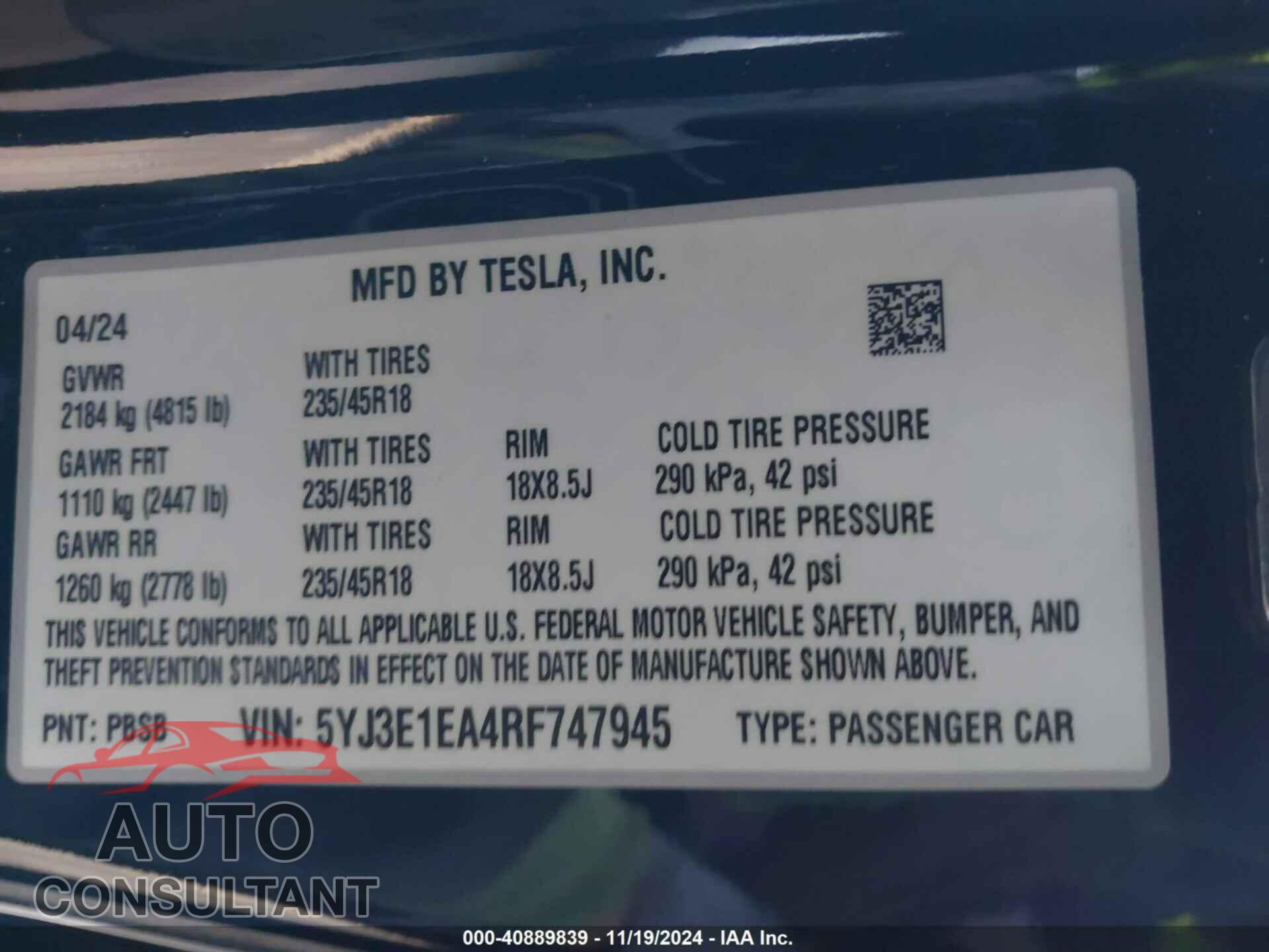 TESLA MODEL 3 2024 - 5YJ3E1EA4RF747945