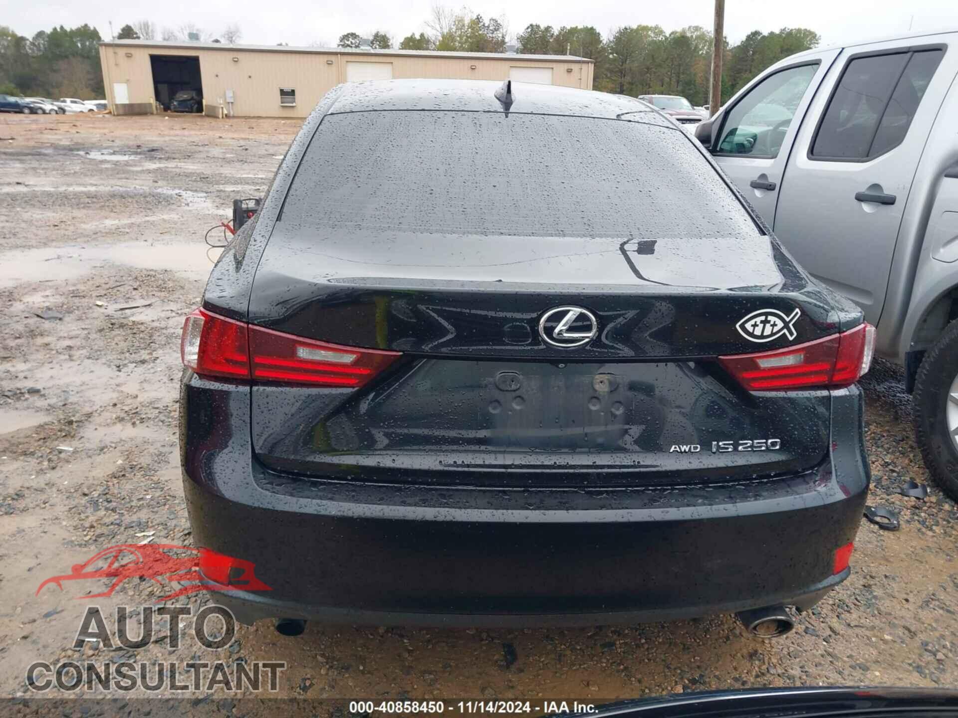 LEXUS IS 250 2015 - JTHCF1D20F5020580