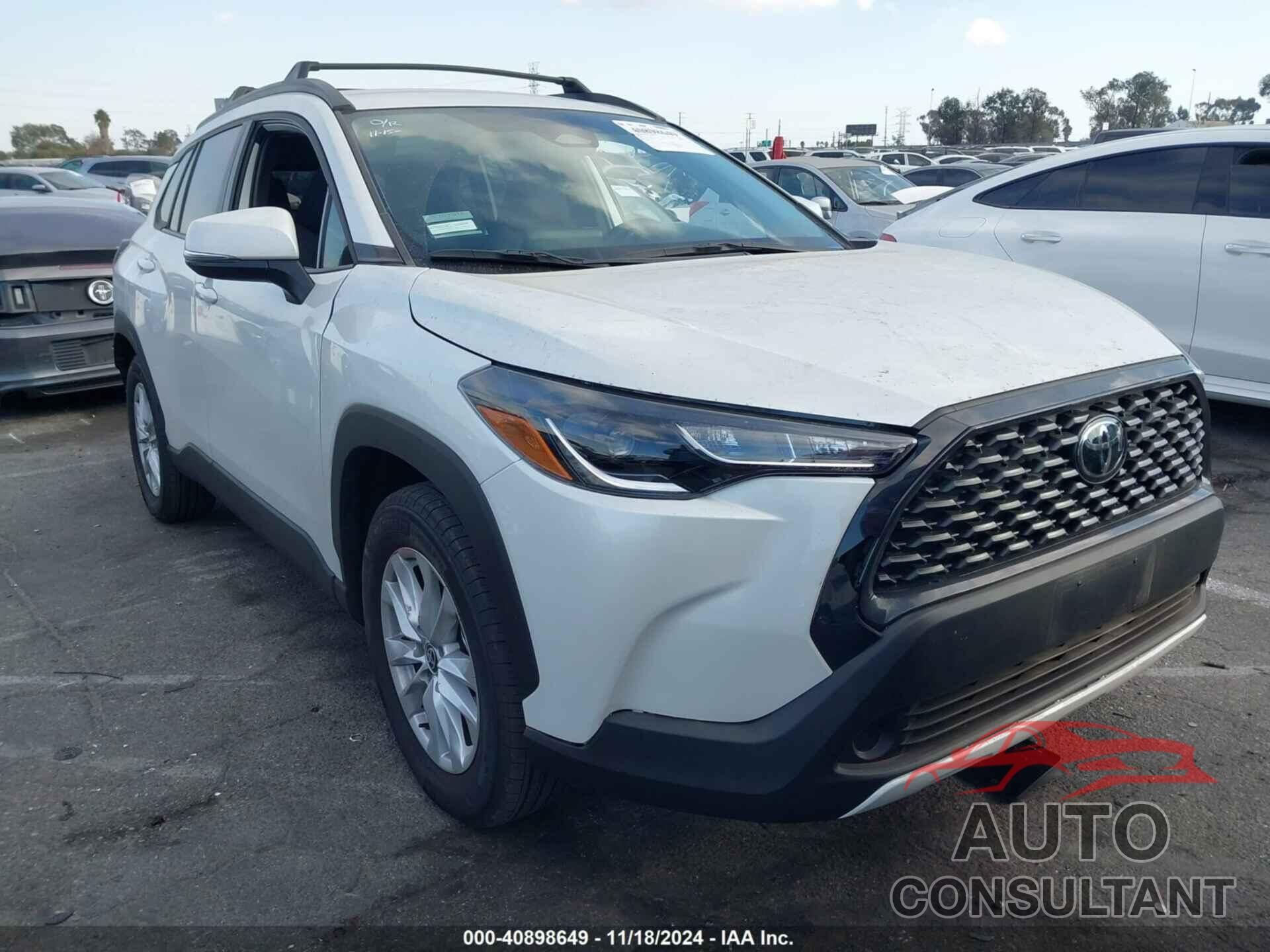 TOYOTA COROLLA CROSS 2023 - 7MUCAABG1PV077810