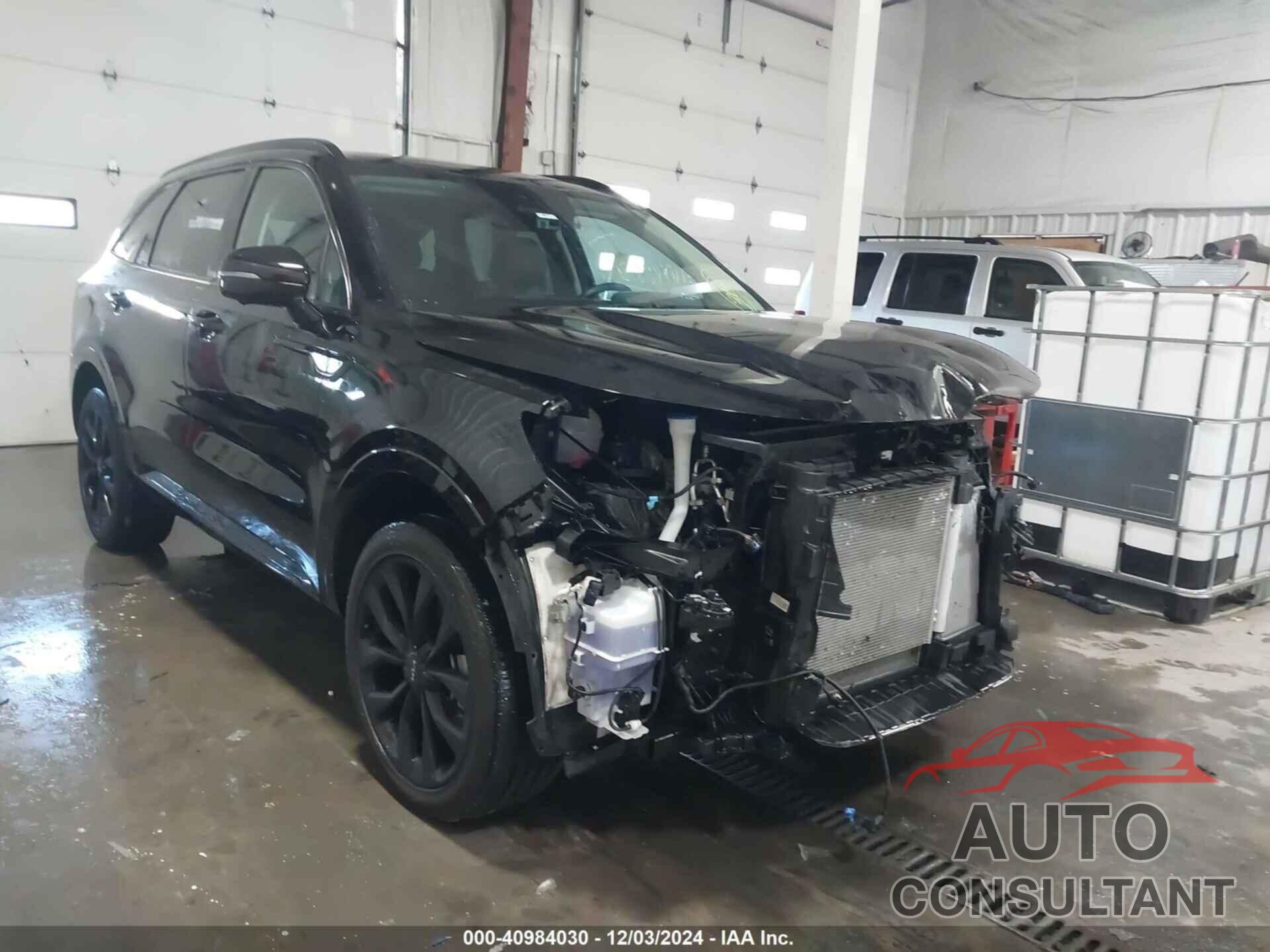 KIA SORENTO 2023 - 5XYRKDLF3PG220455