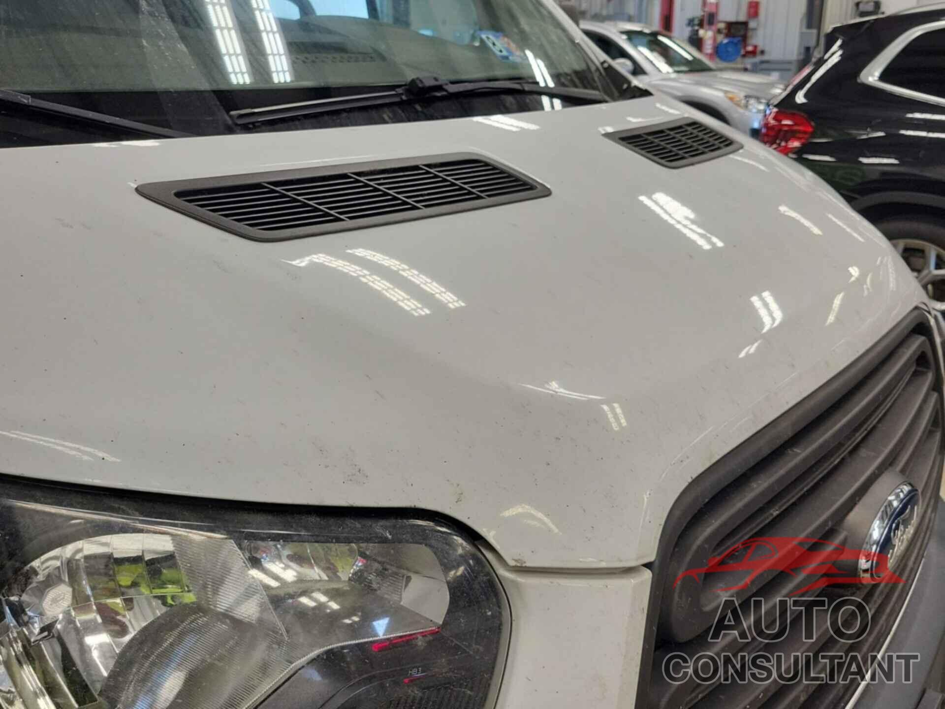 FORD TRANSIT-150 2016 - 1FTYE1YM7GKB13038