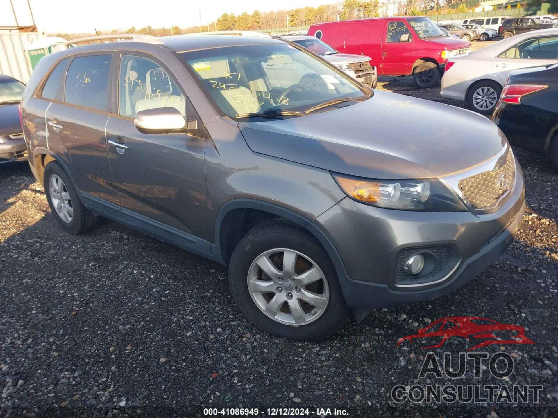 KIA SORENTO 2012 - 5XYKT3A63CG294142