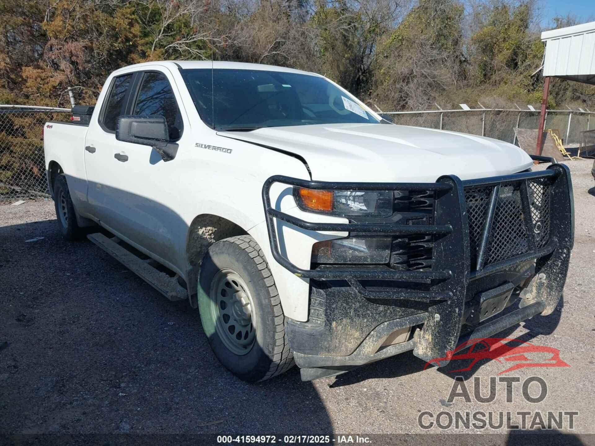 CHEVROLET SILVERADO 1500 2020 - 1GCRYAEF8LZ177687