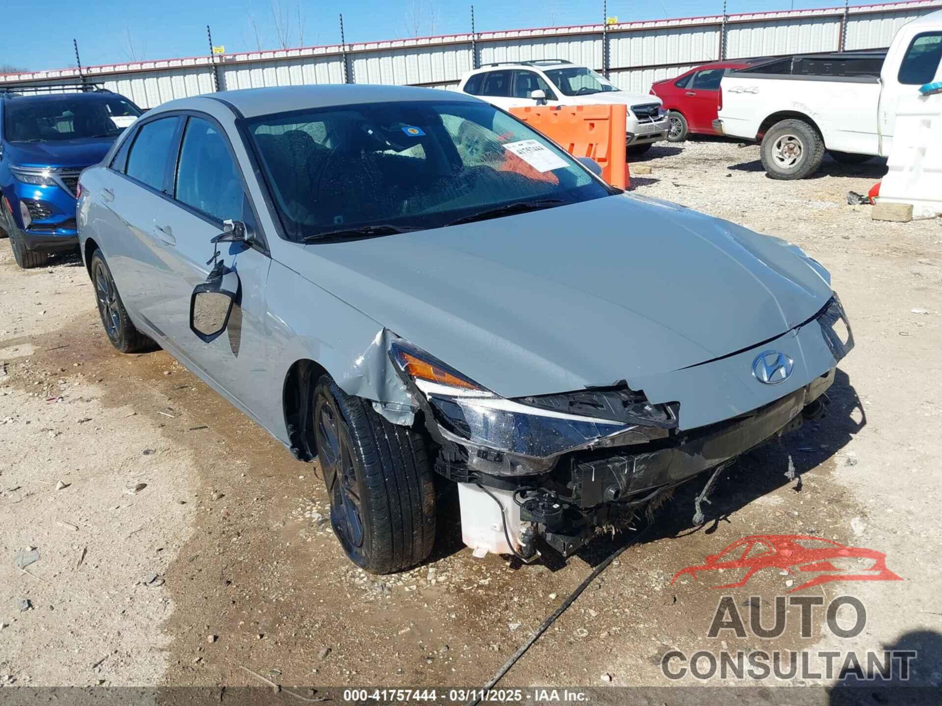 HYUNDAI ELANTRA 2022 - KMHLS4AG2NU273527
