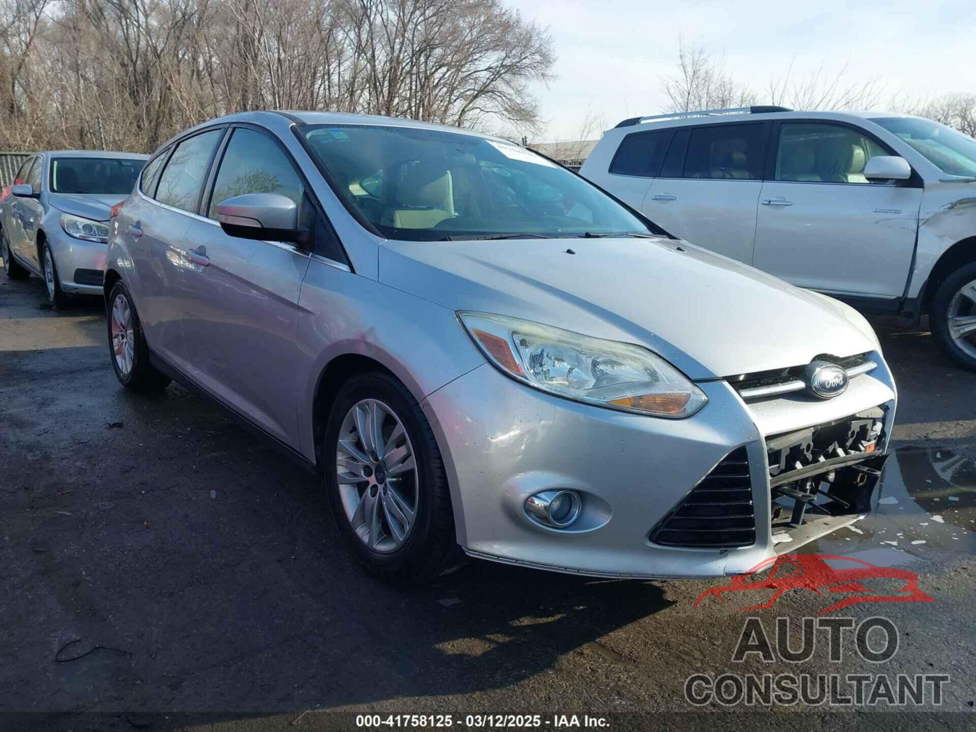 FORD FOCUS 2012 - 1FAHP3M22CL413512