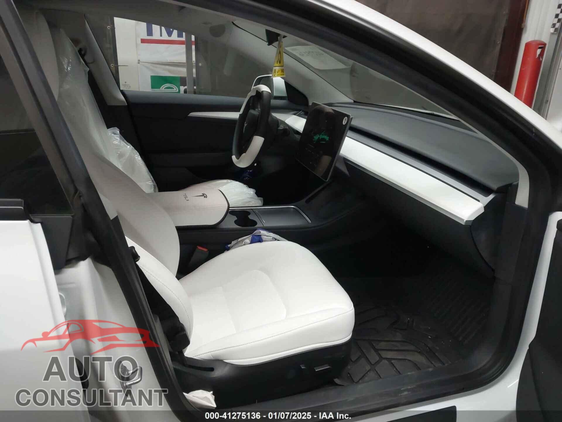 TESLA MODEL 3 2023 - 5YJ3E1EA7PF679461