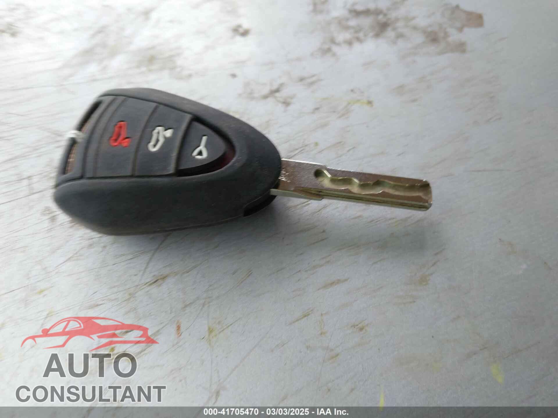 PORSCHE BOXSTER 2011 - WP0CA2A88BS710376