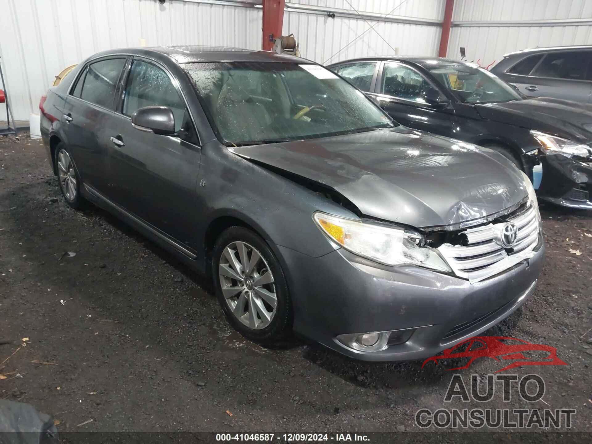 TOYOTA AVALON 2011 - 4T1BK3DB0BU437987