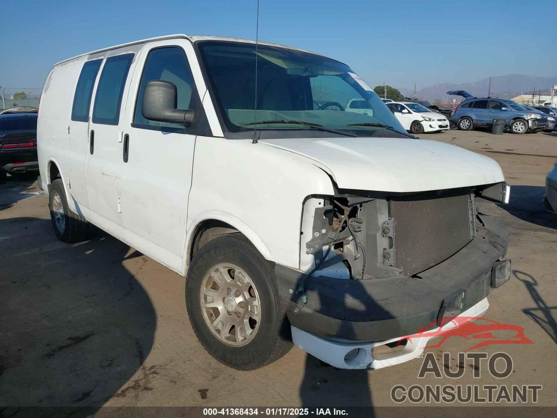 CHEVROLET EXPRESS 1500 2011 - 1GCSGAFX0B1183797