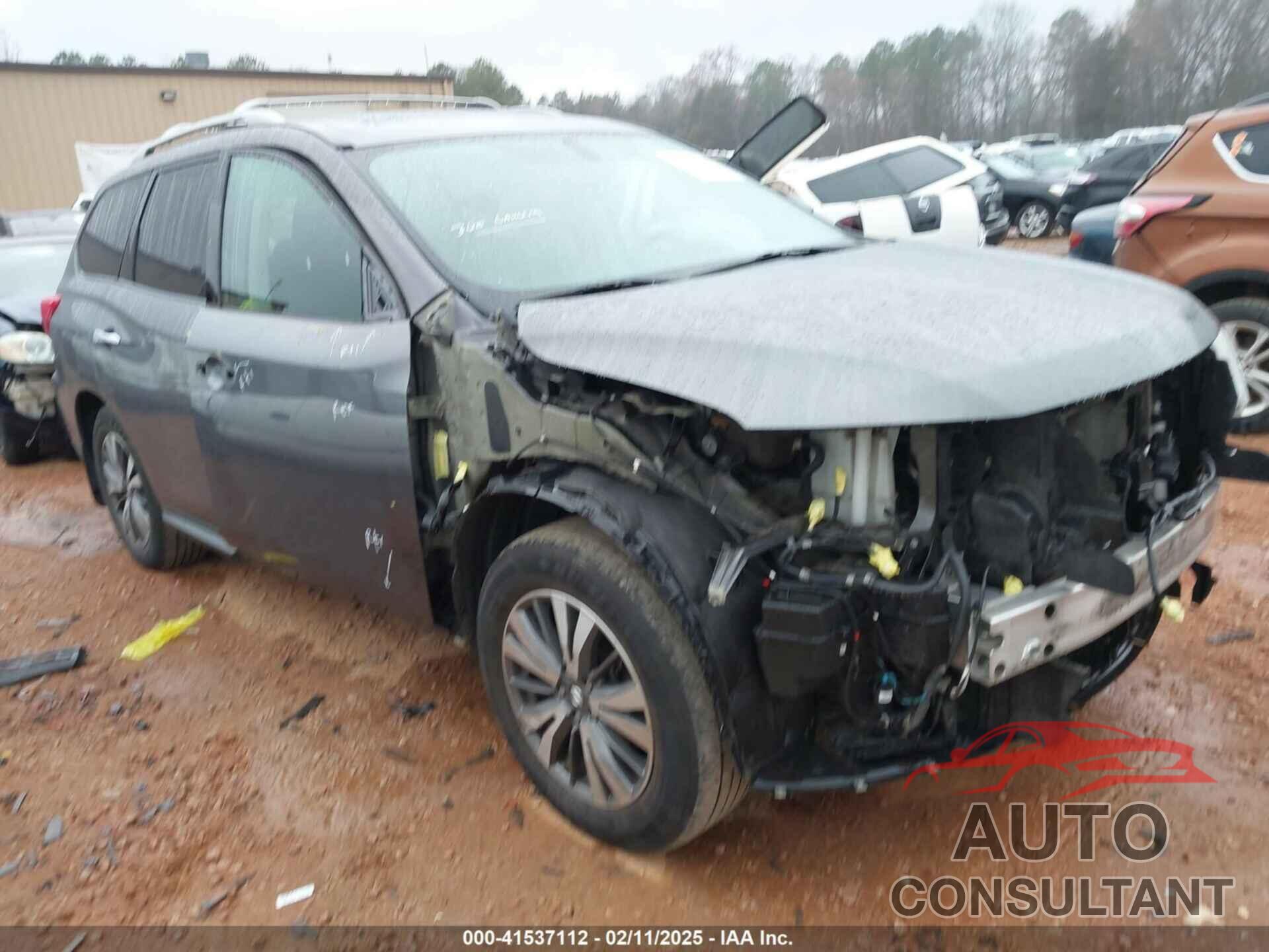 NISSAN PATHFINDER 2017 - 5N1DR2MMXHC629237