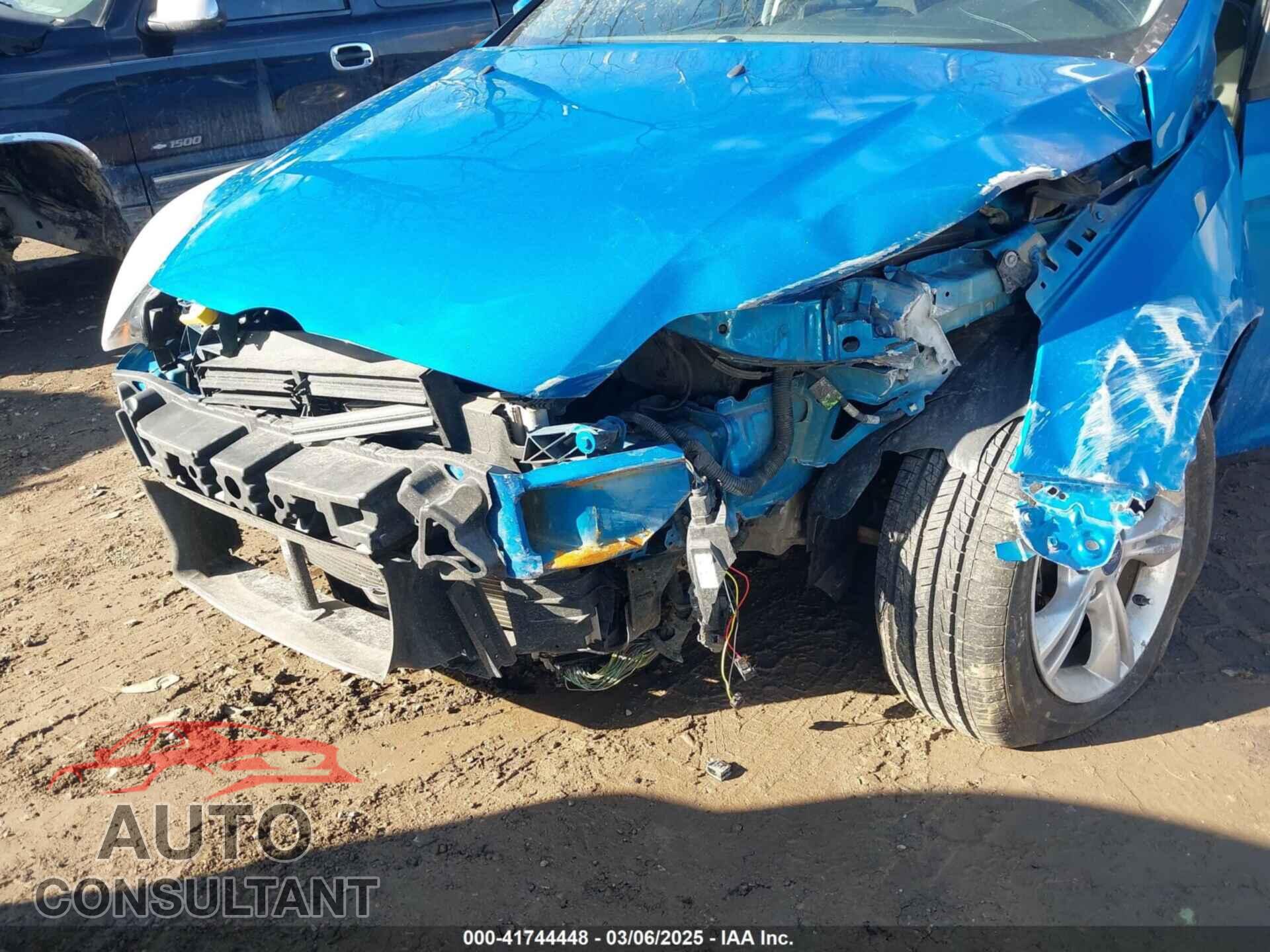 FORD FOCUS 2014 - 1FADP3K23EL180163