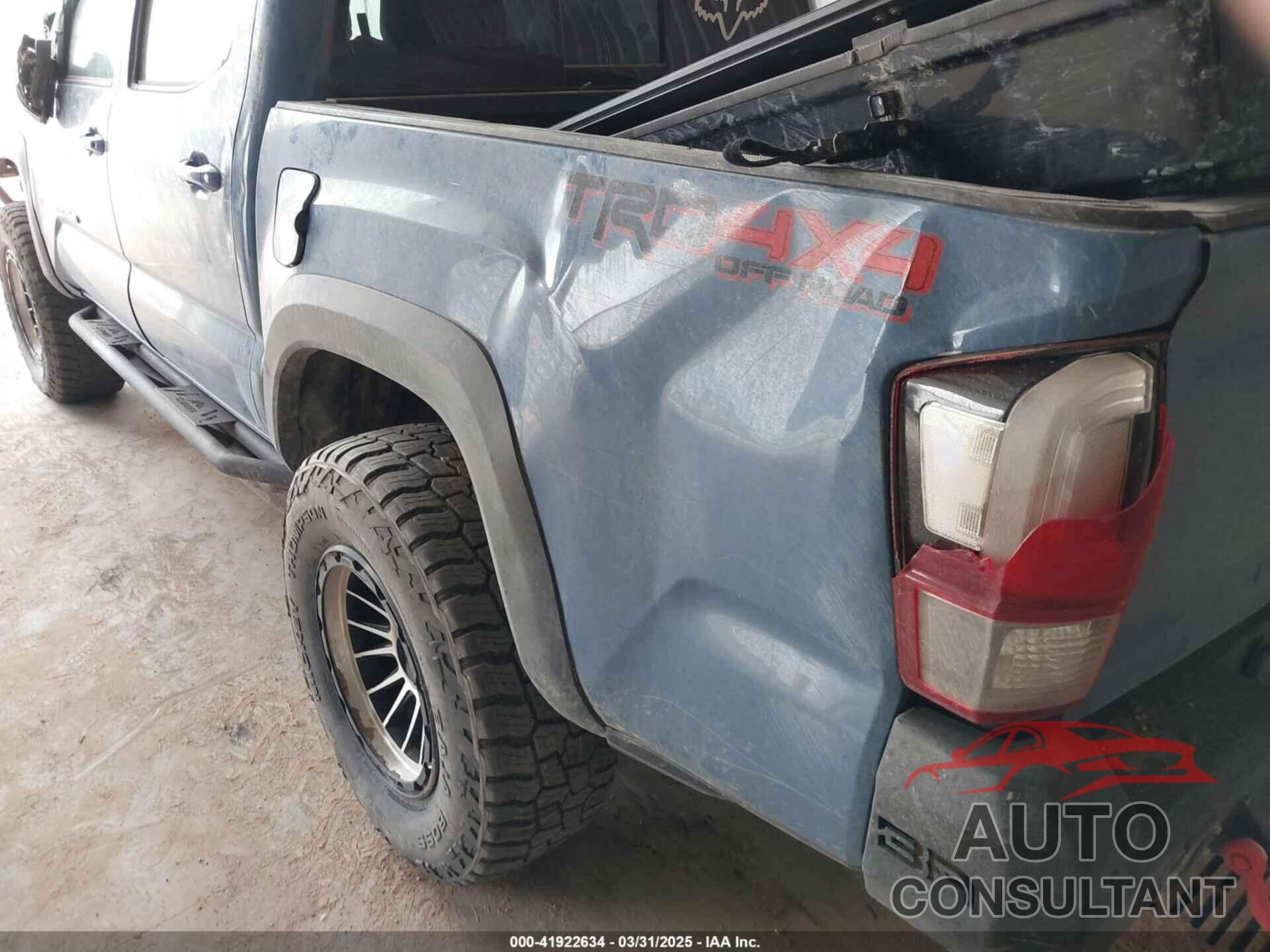 TOYOTA TACOMA 2019 - 3TMCZ5AN6KM194530