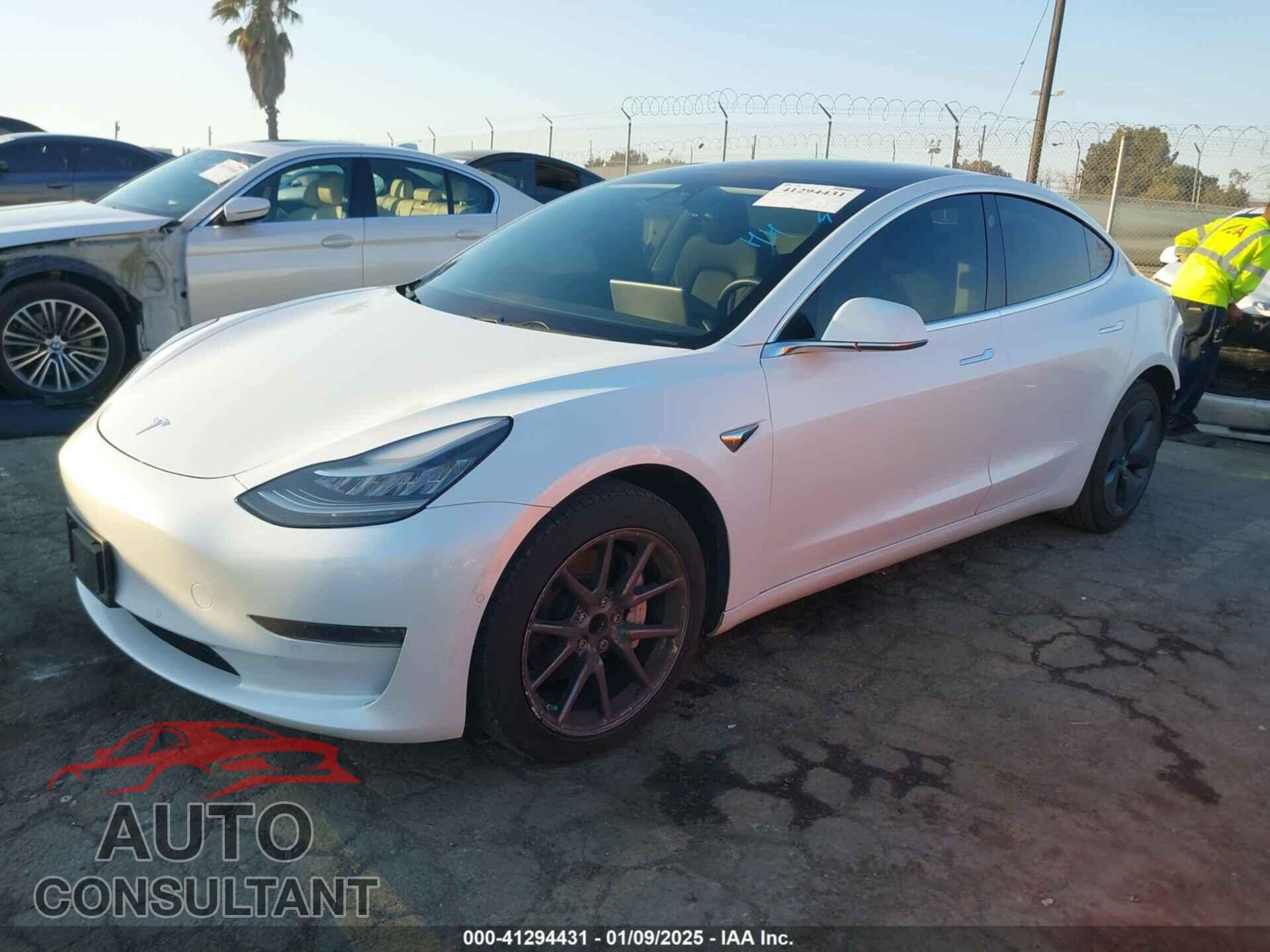 TESLA MODEL 3 2019 - 5YJ3E1EA9KF415814