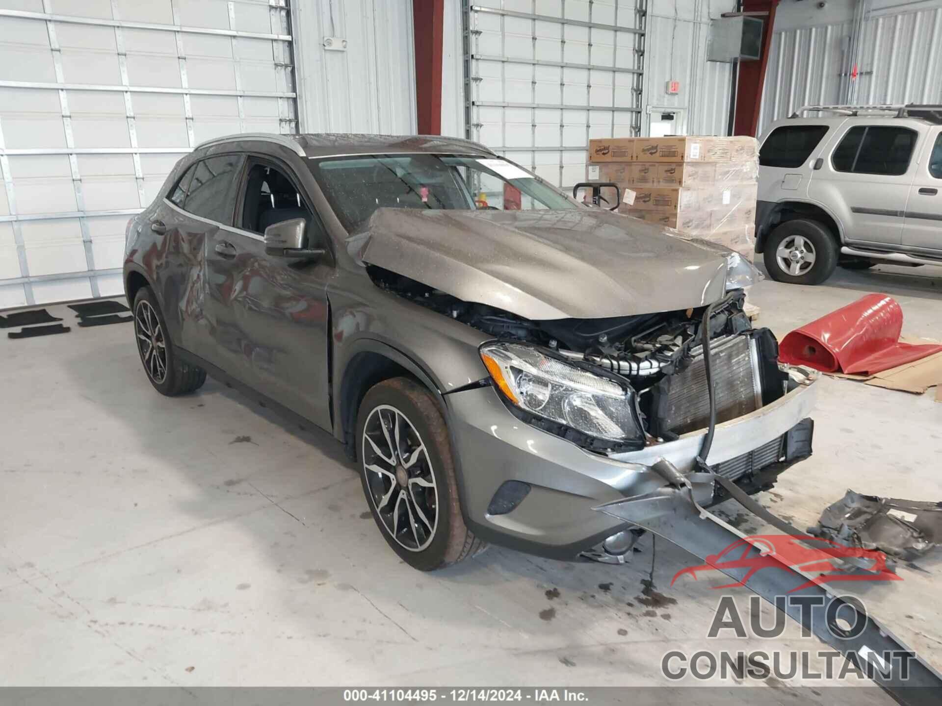 MERCEDES-BENZ GLA 250 2015 - WDCTG4GB4FJ105936