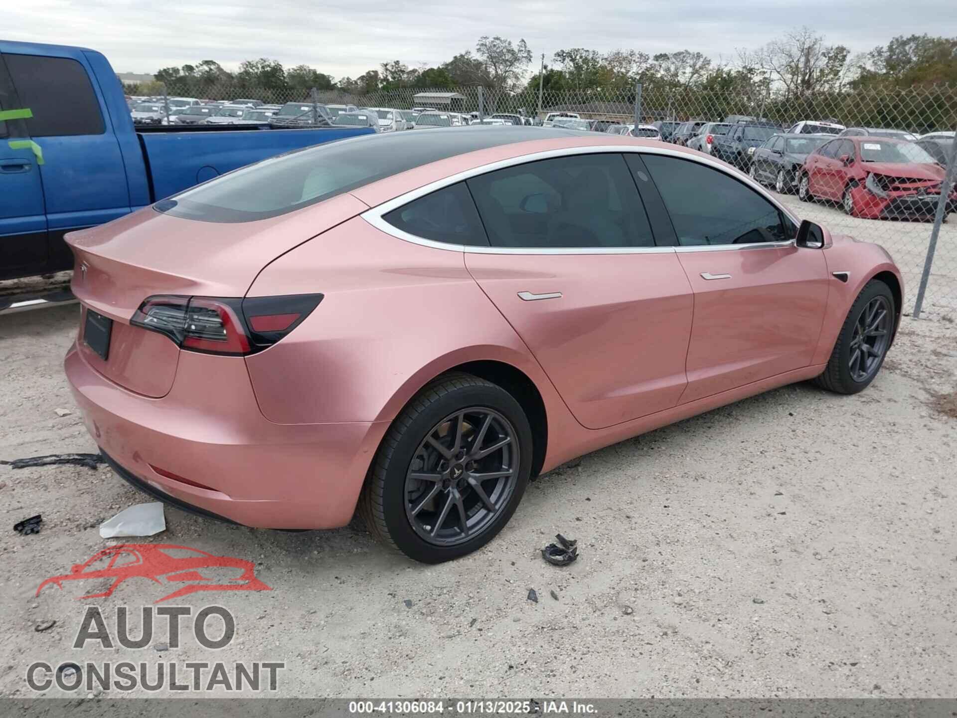 TESLA MODEL 3 2020 - 5YJ3E1EA2LF740984