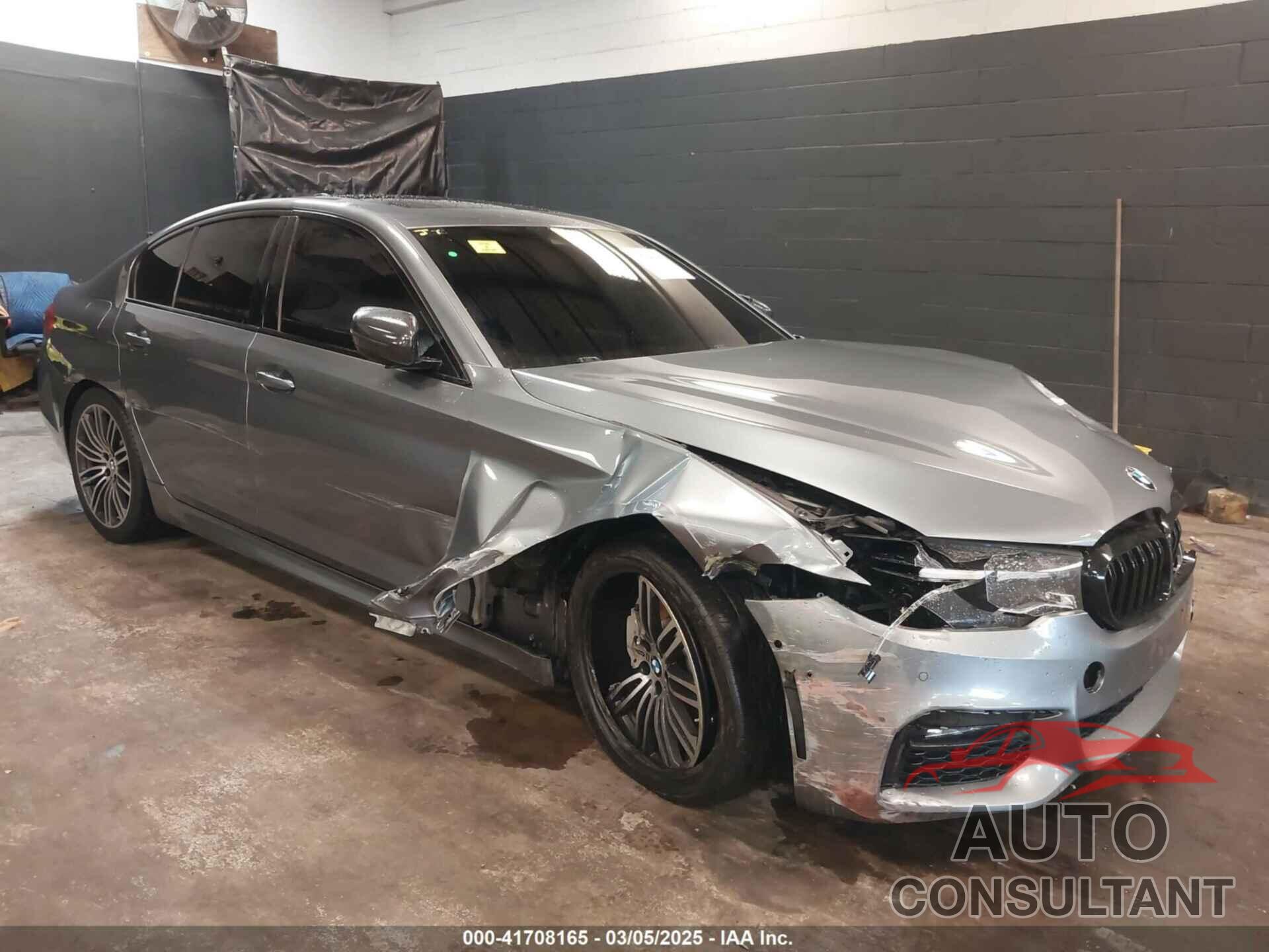 BMW 530I 2019 - WBAJA7C54KG911943