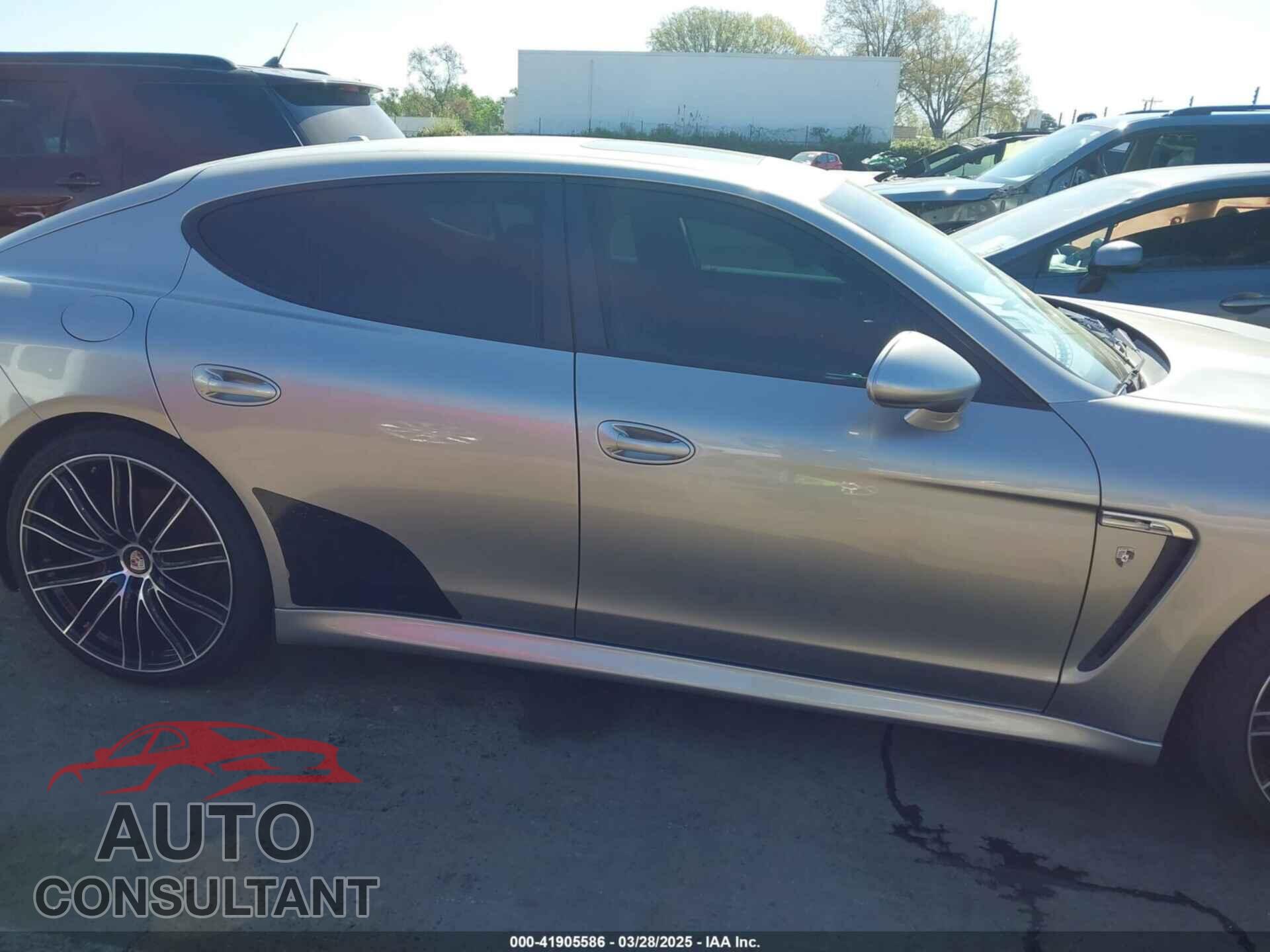 PORSCHE PANAMERA 2011 - WP0AA2A79BL011637