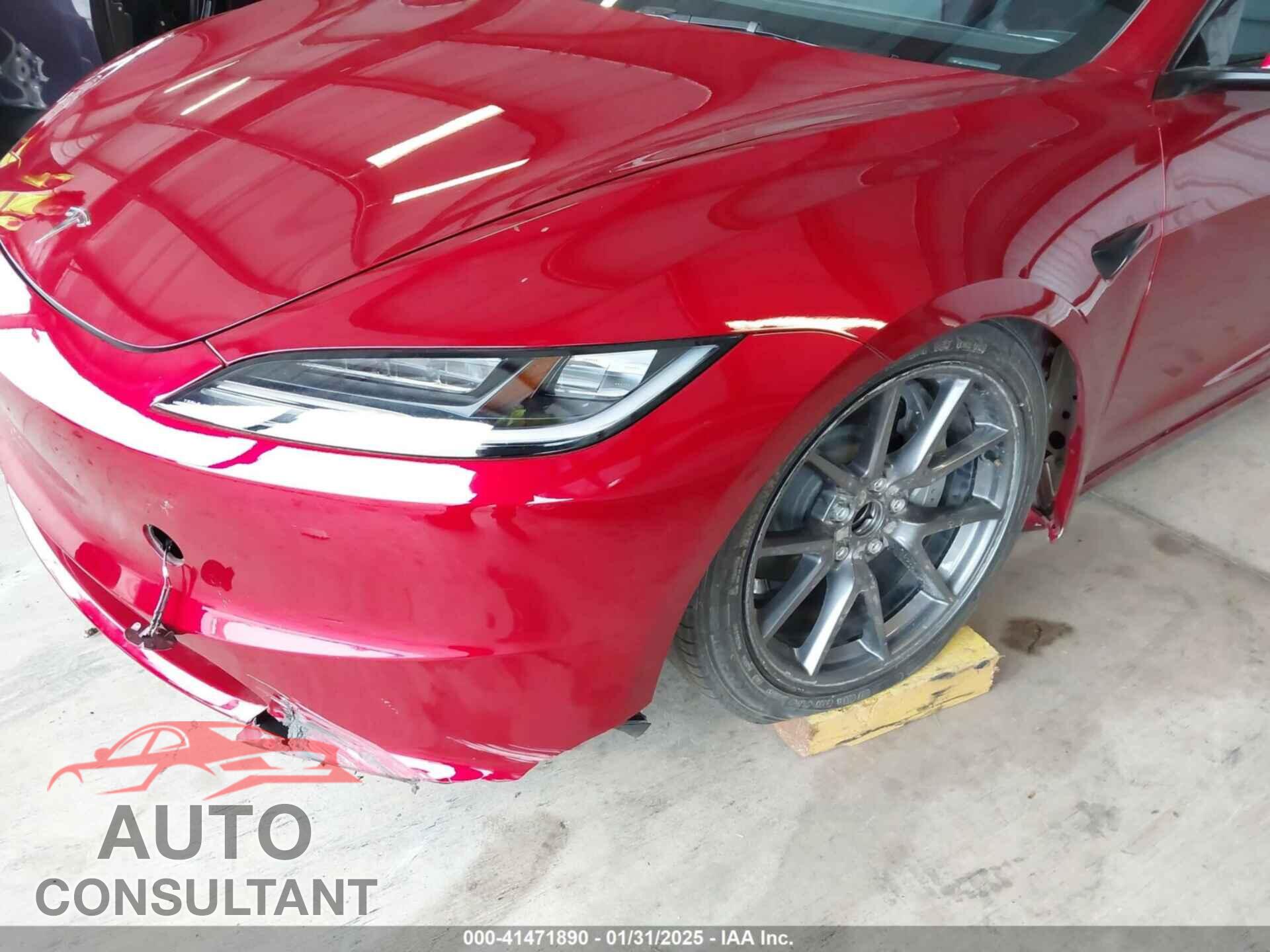 TESLA MODEL 3 2024 - 5YJ3E1EA7RF746983