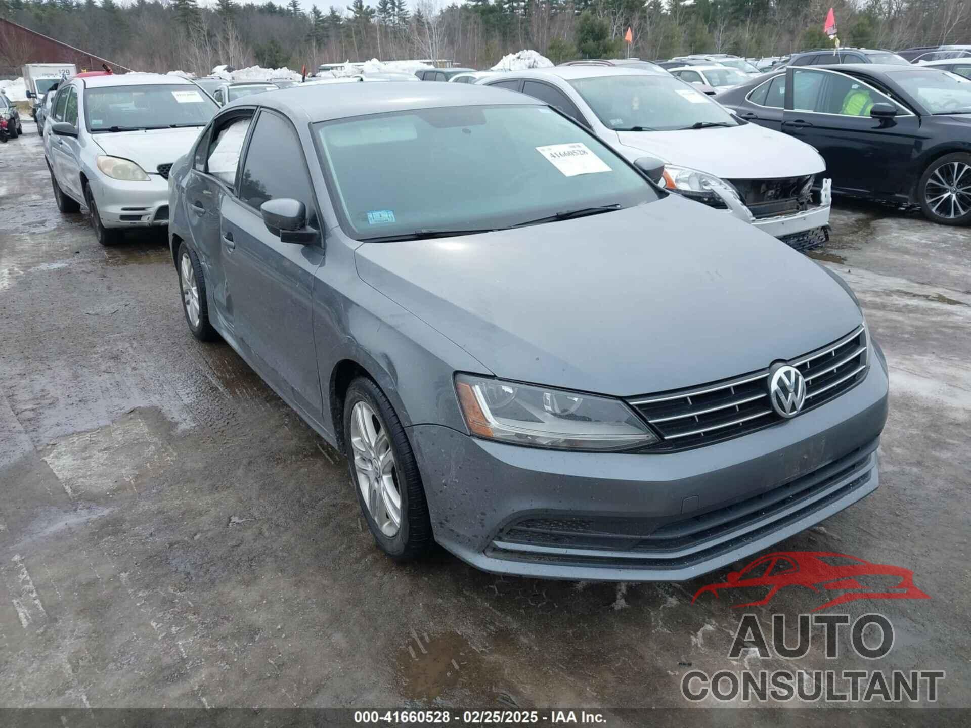 VOLKSWAGEN JETTA 2018 - 3VW2B7AJ4JM228002