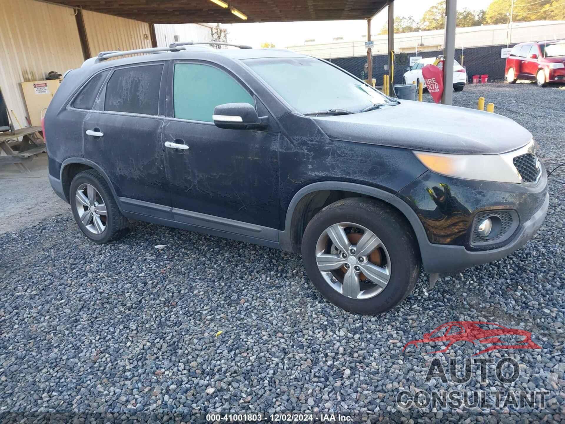 KIA SORENTO 2013 - 5XYKU4A64DG405396
