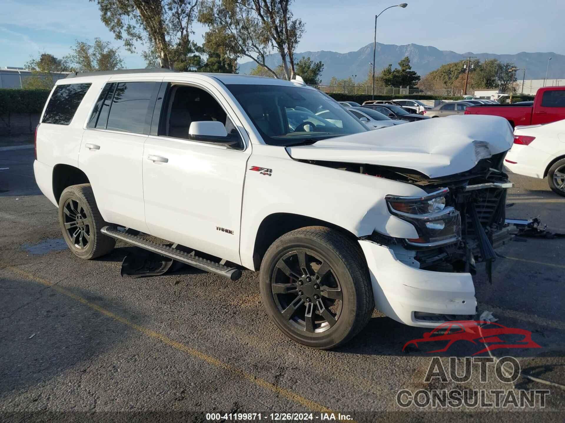 CHEVROLET TAHOE 2017 - 1GNSKBKC0HR301338