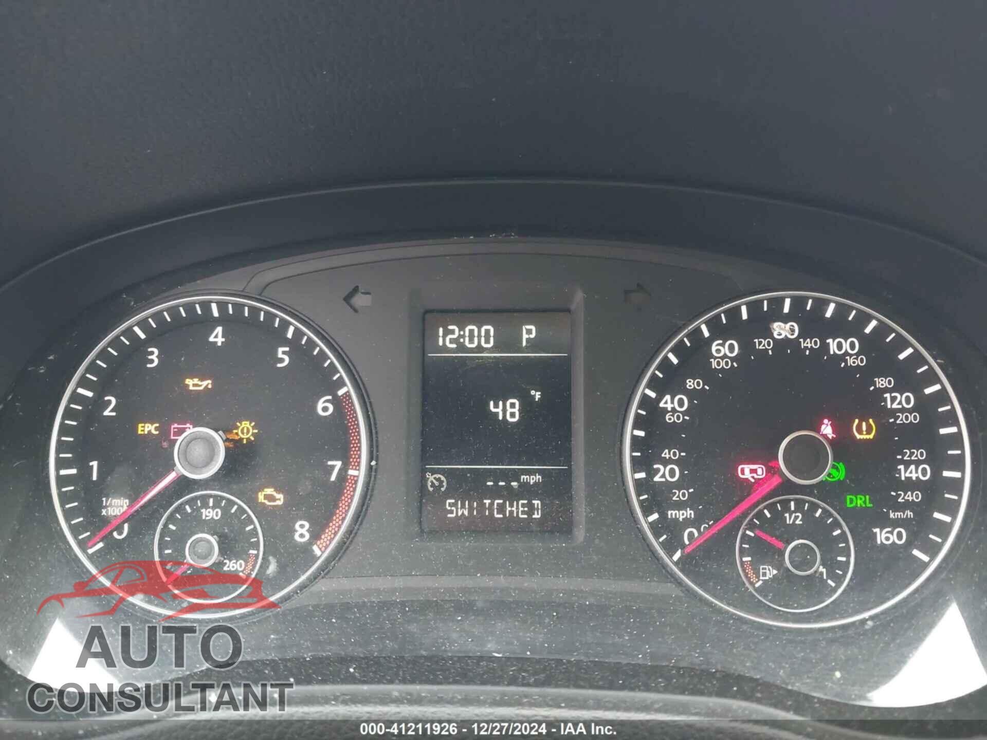 VOLKSWAGEN PASSAT 2015 - 1VWAT7A33FC106914