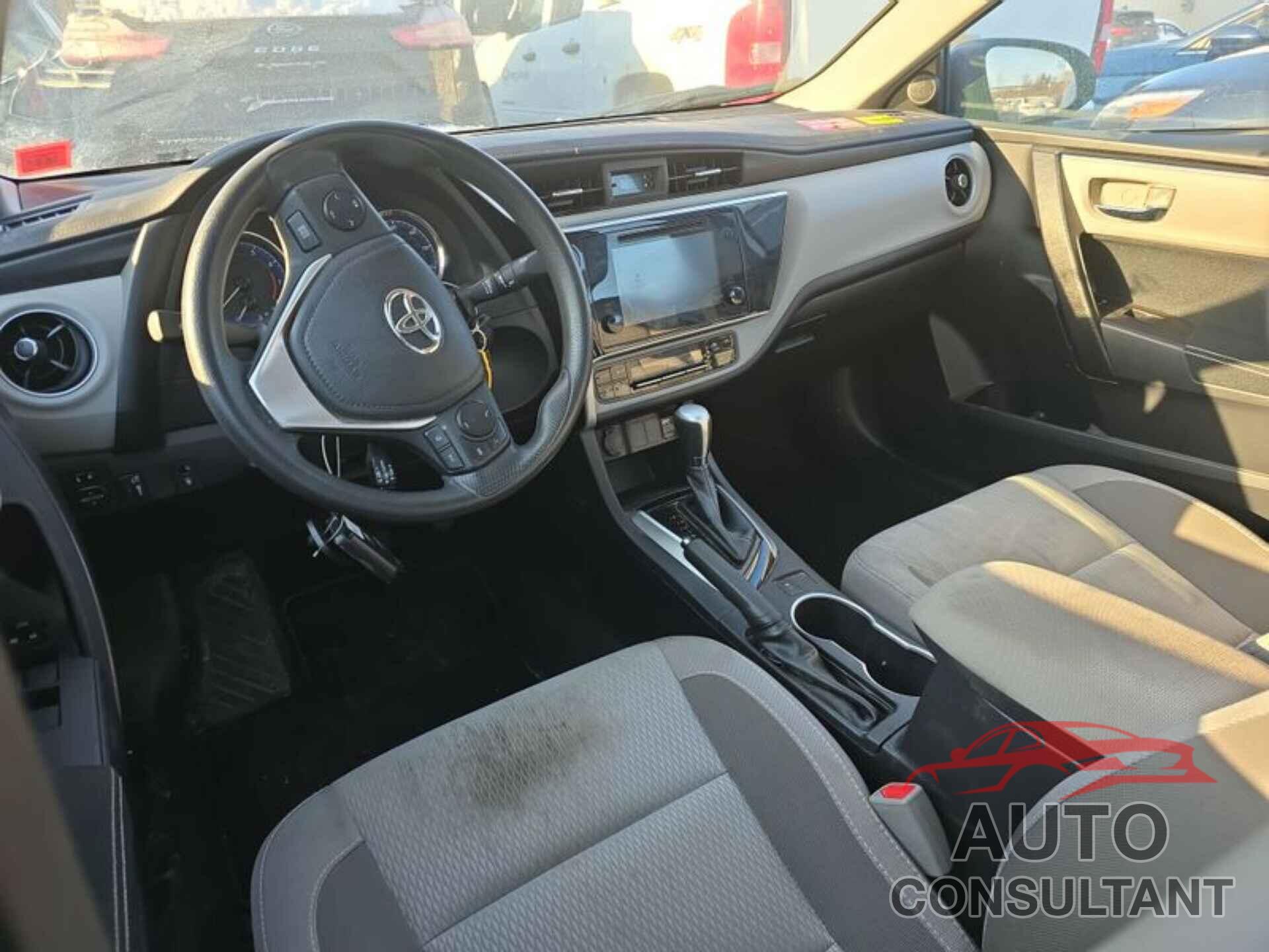 TOYOTA COROLLA 2018 - 2T1BURHE1JC091434