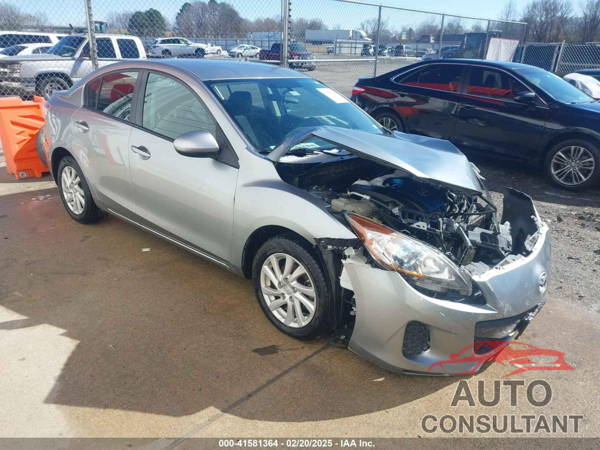MAZDA MAZDA3 2012 - JM1BL1V72C1579695