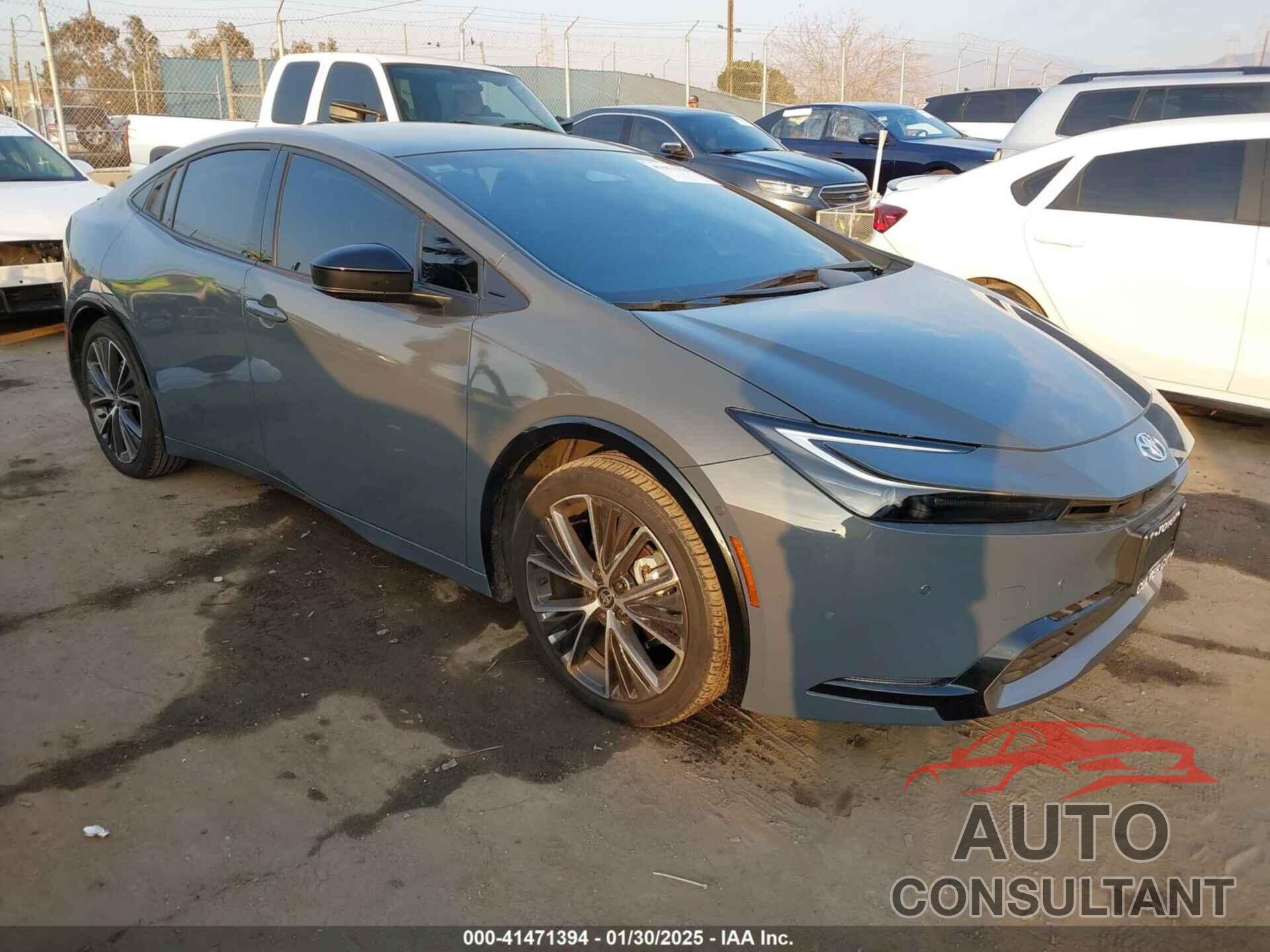 TOYOTA PRIUS 2024 - JTDACAAU6R3018534