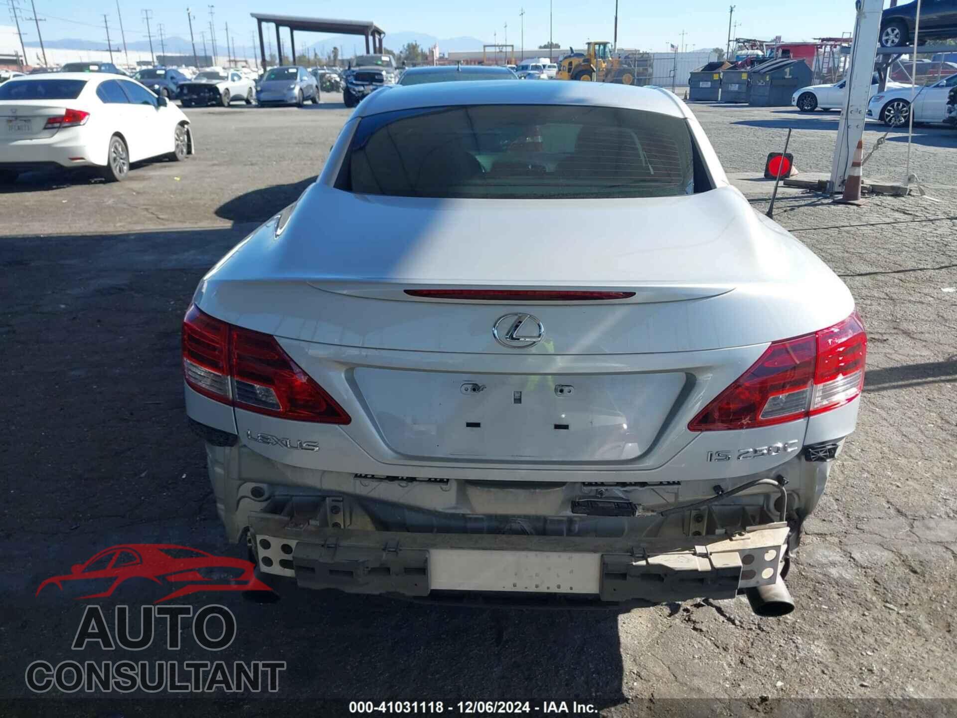 LEXUS IS 250C 2010 - JTHFF2C28A2500705