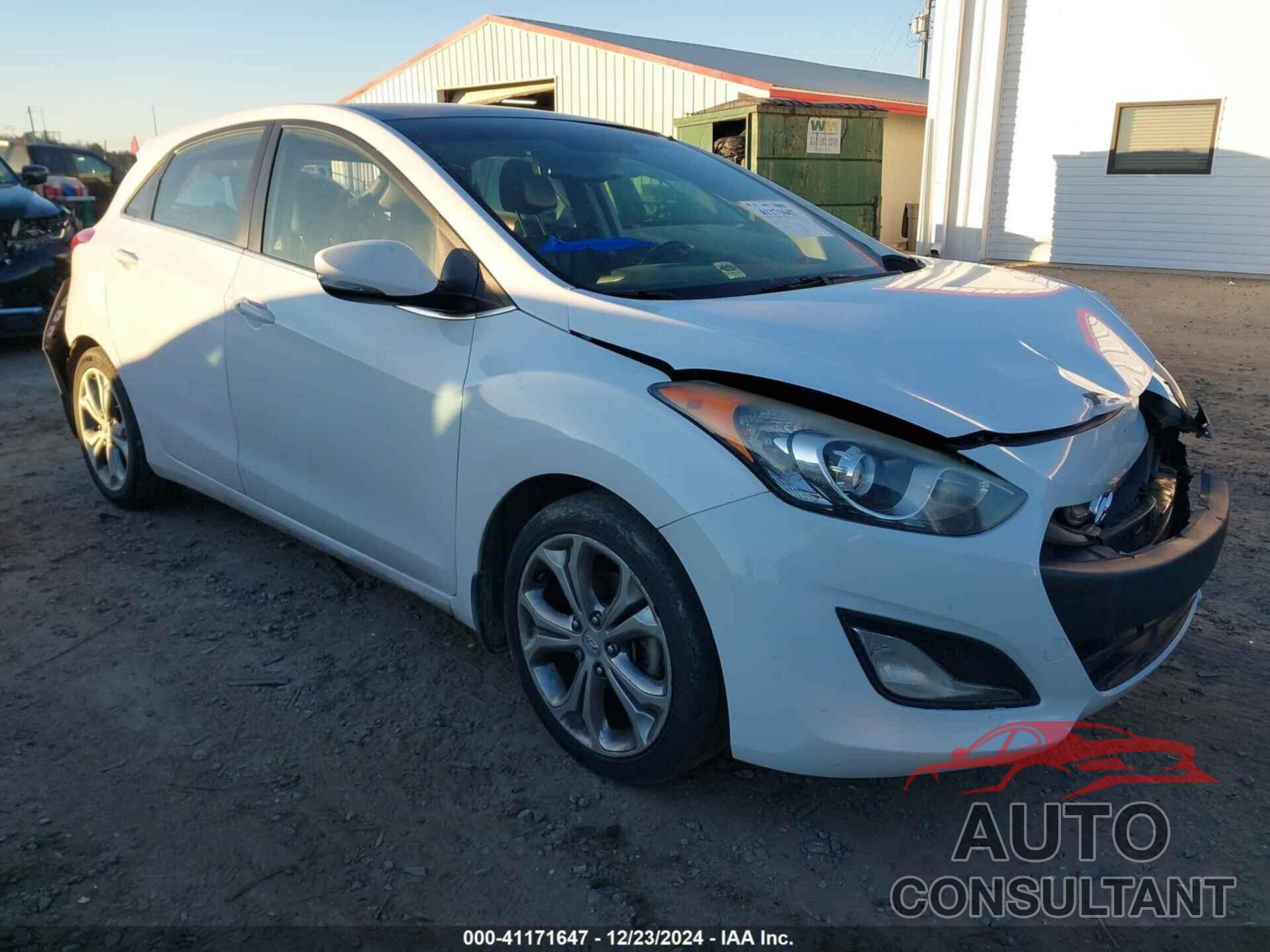 HYUNDAI ELANTRA GT 2014 - KMHD35LH5EU219412