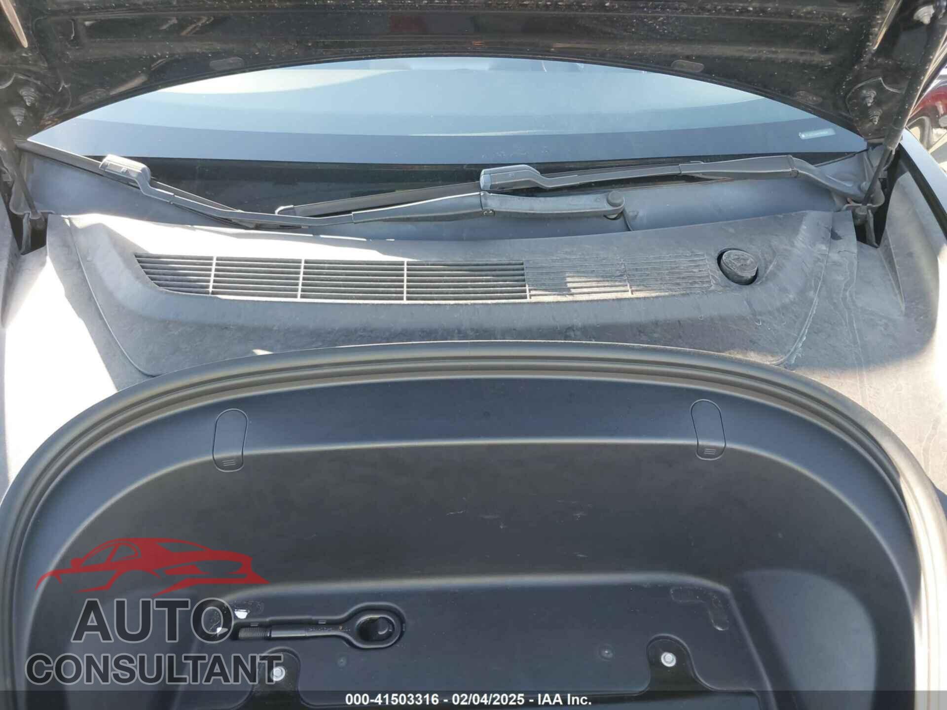 TESLA MODEL 3 2019 - 5YJ3E1EA2KF190829