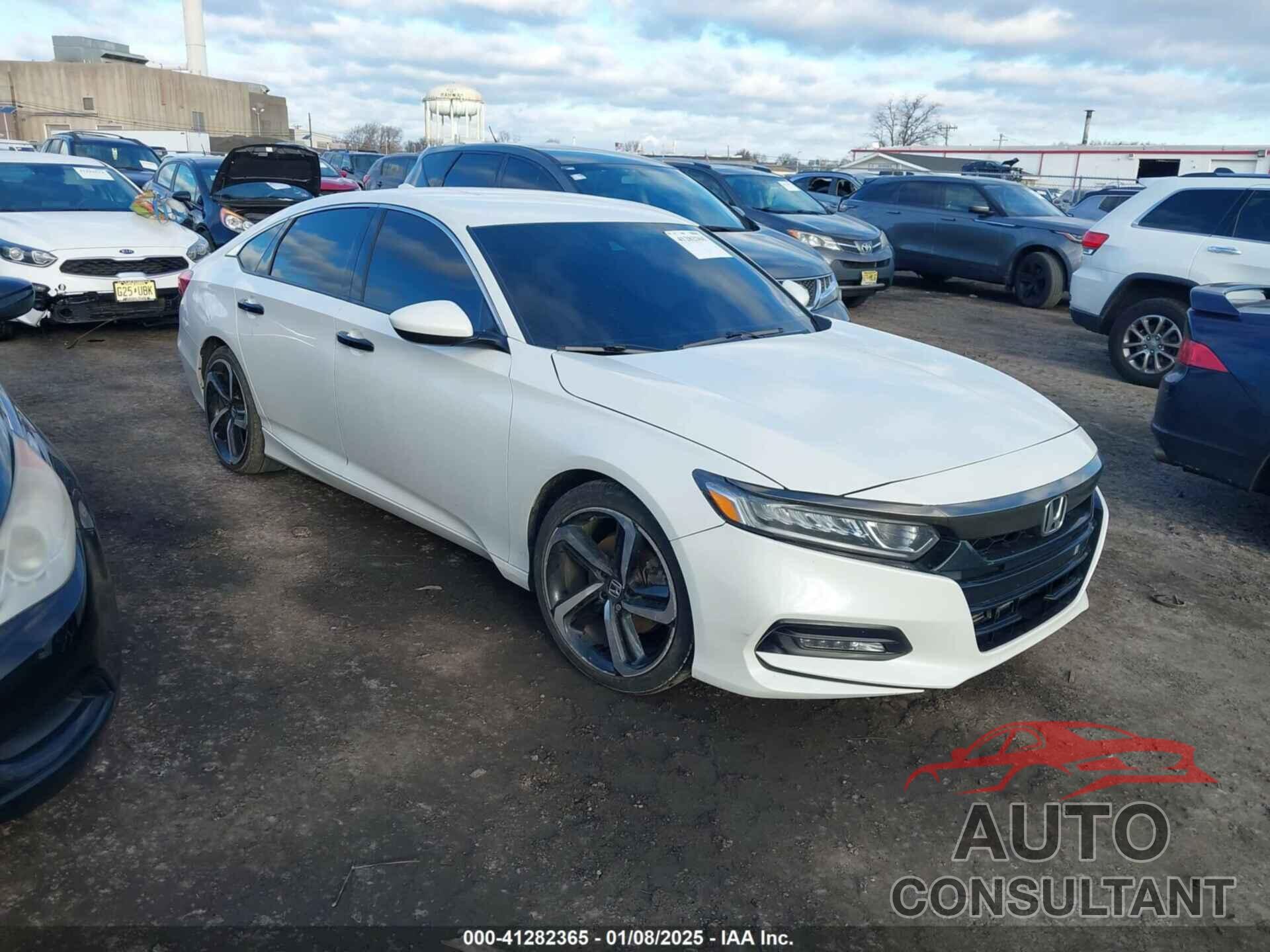 HONDA ACCORD 2018 - 1HGCV1F32JA046870