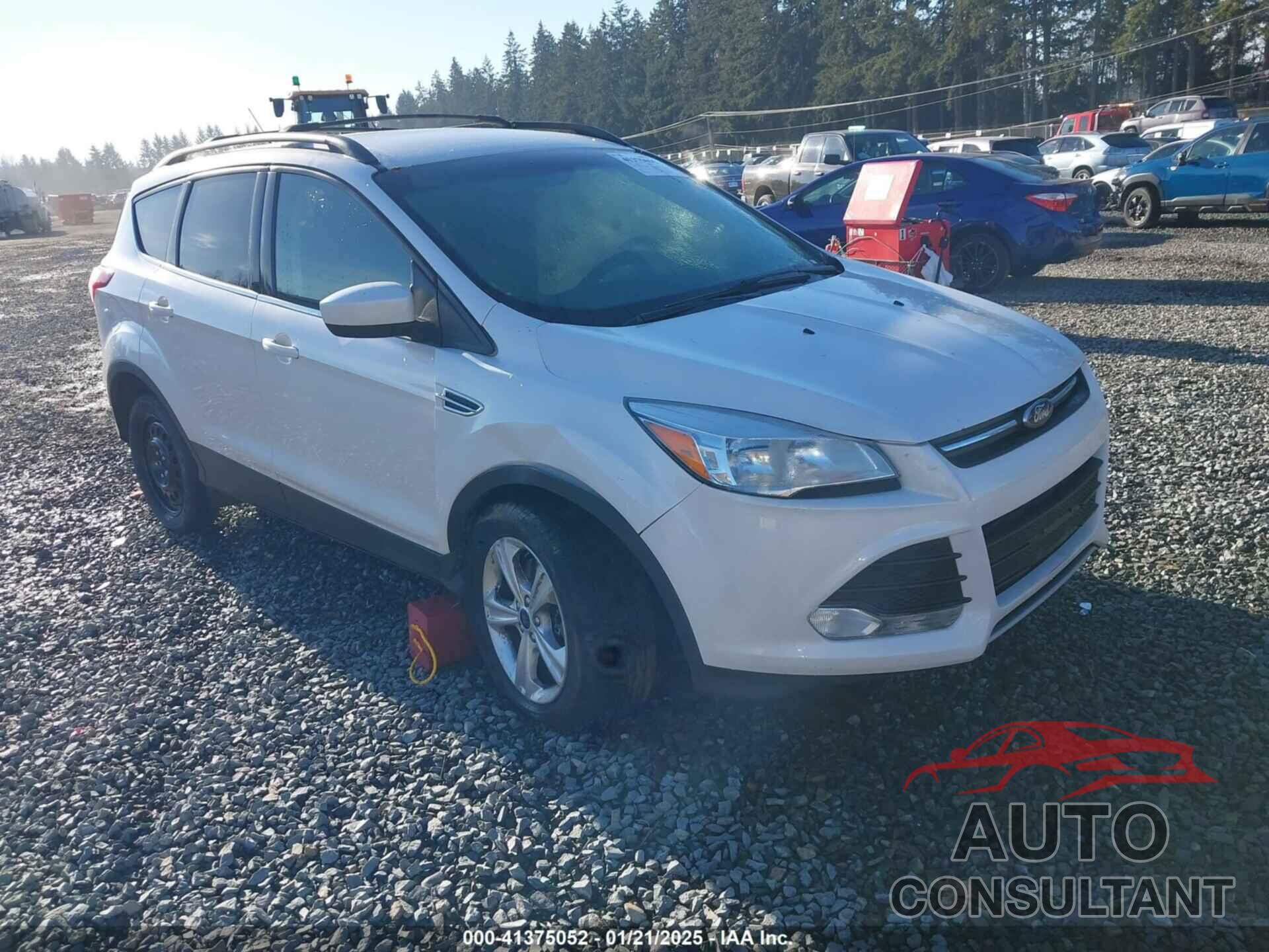 FORD ESCAPE 2015 - 1FMCU9GXXFUA26076