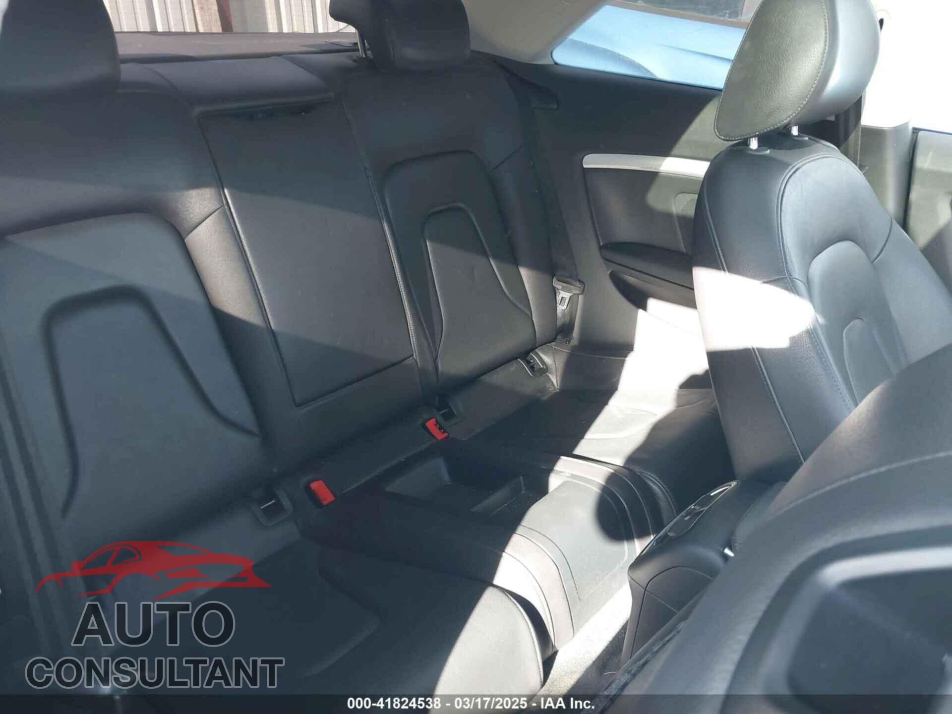 AUDI A5 2012 - WAULFAFR3CA026756