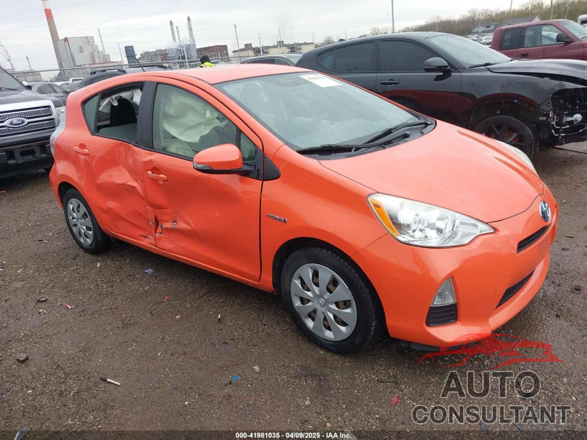 TOYOTA PRIUS C 2013 - JTDKDTB32D1053479