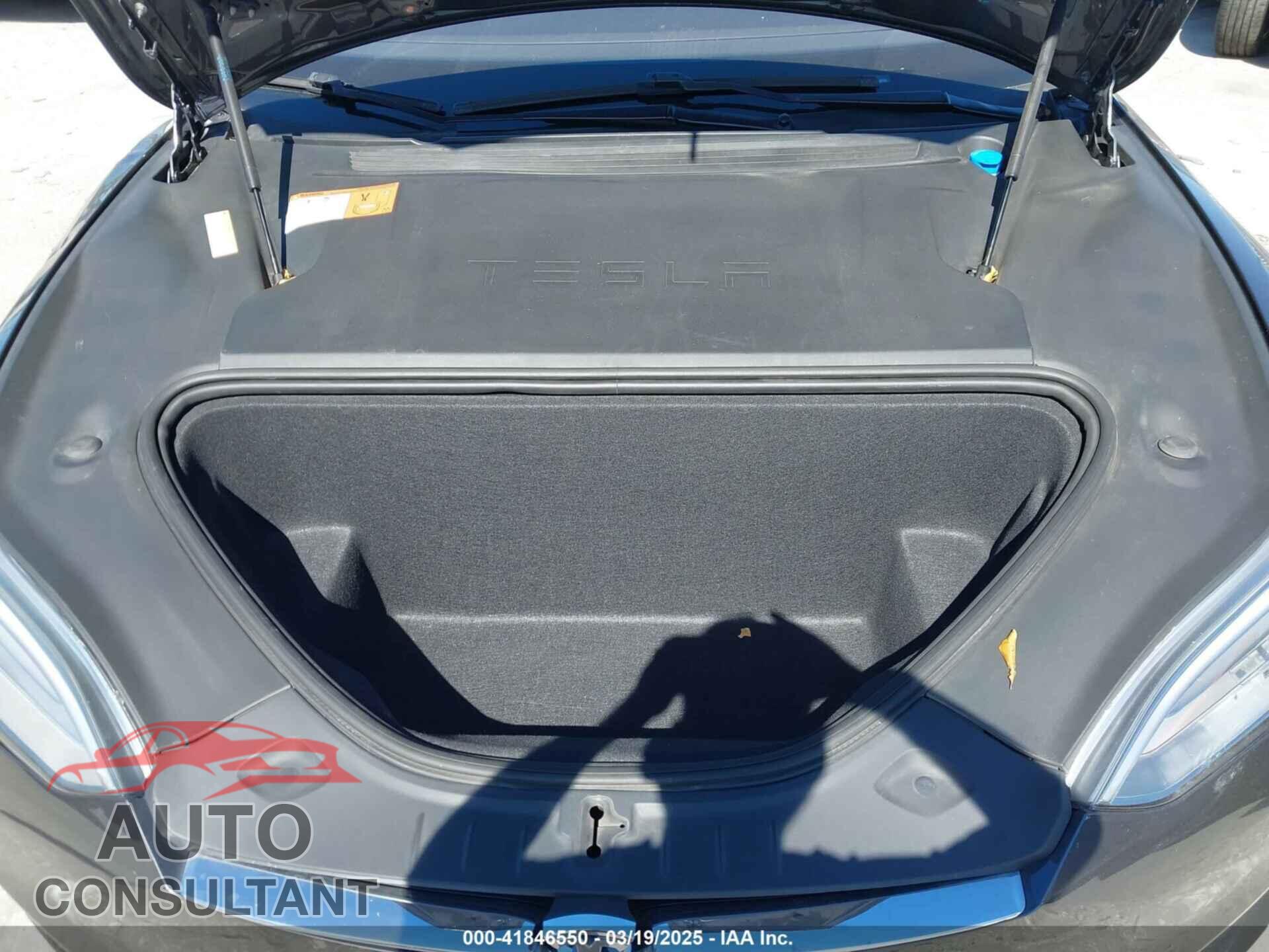 TESLA MODEL S 2016 - 5YJSA1E14GF149746