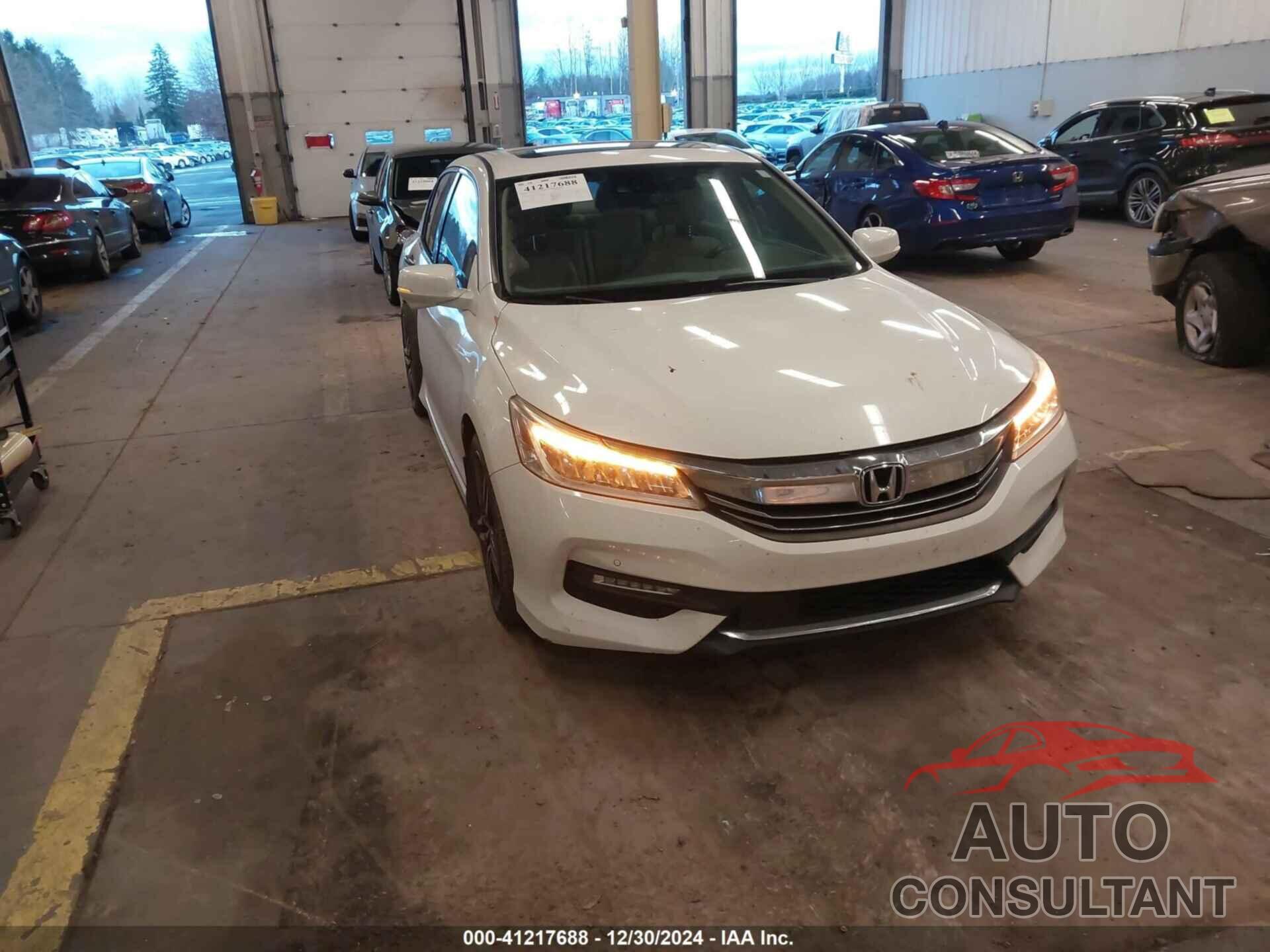 HONDA ACCORD 2016 - 1HGCR3F99GA013796