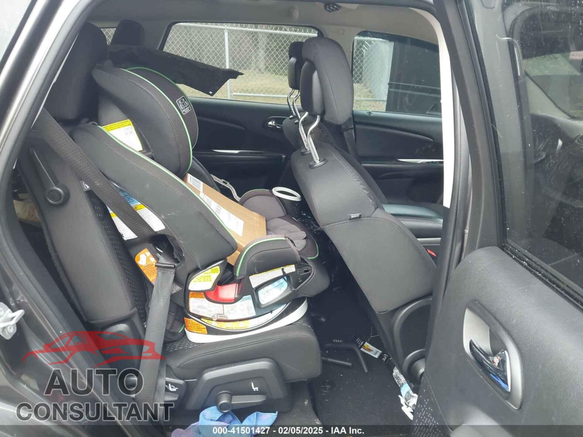 DODGE JOURNEY 2017 - 3C4PDCBBXHT683682