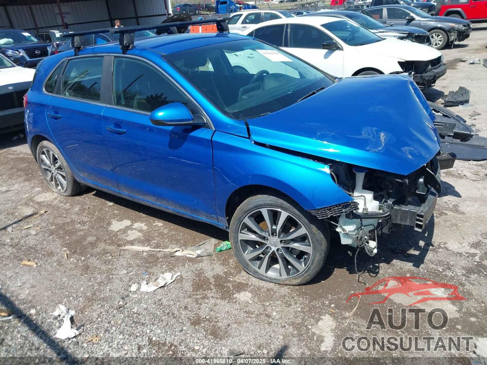 HYUNDAI ELANTRA GT 2018 - KMHH35LE7JU020511