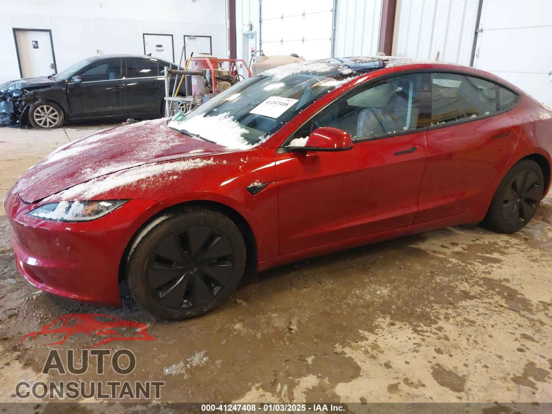 TESLA MODEL 3 2024 - 5YJ3E1EB8RF722216