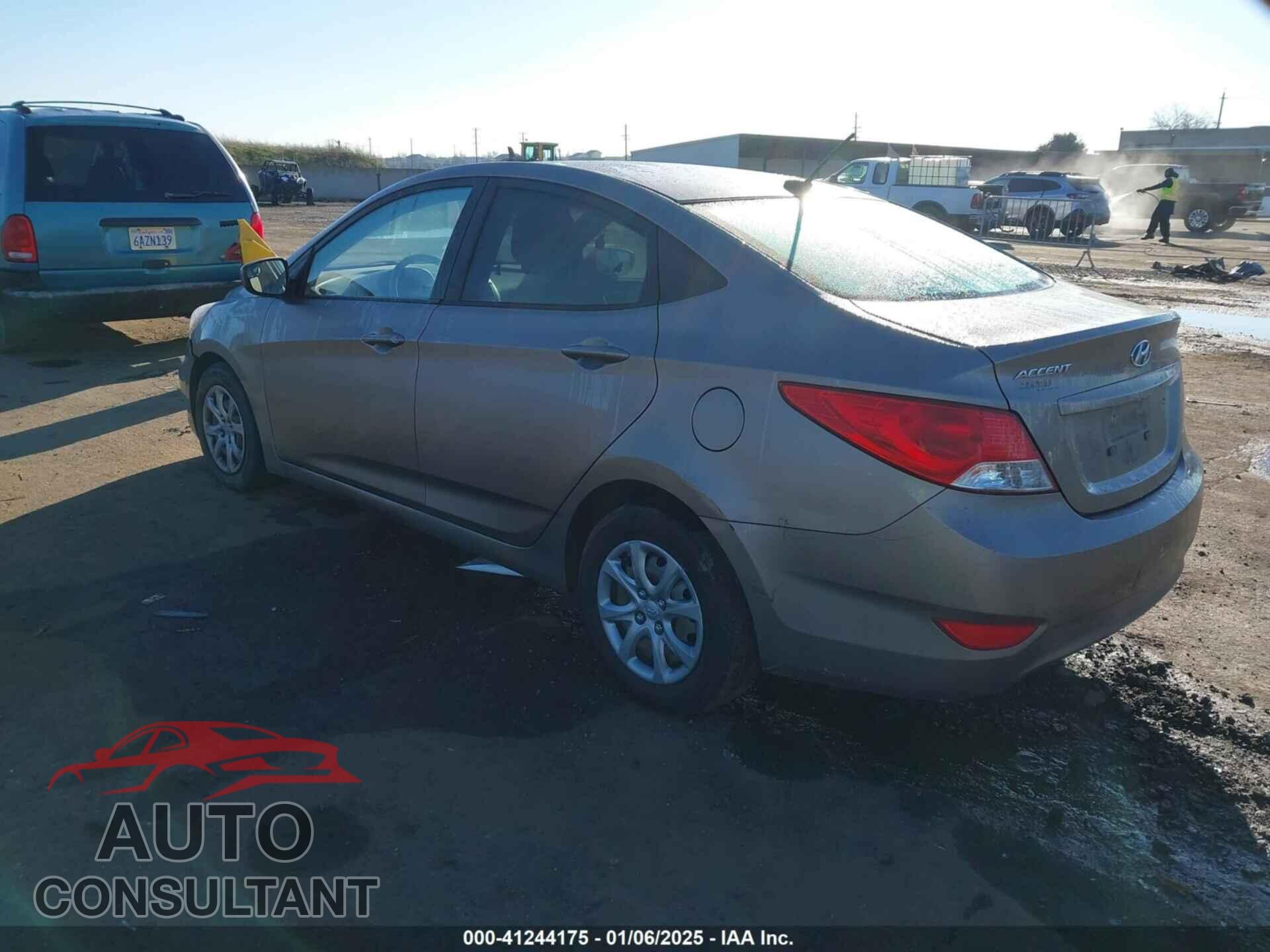 HYUNDAI ACCENT 2014 - KMHCT4AE3EU715744