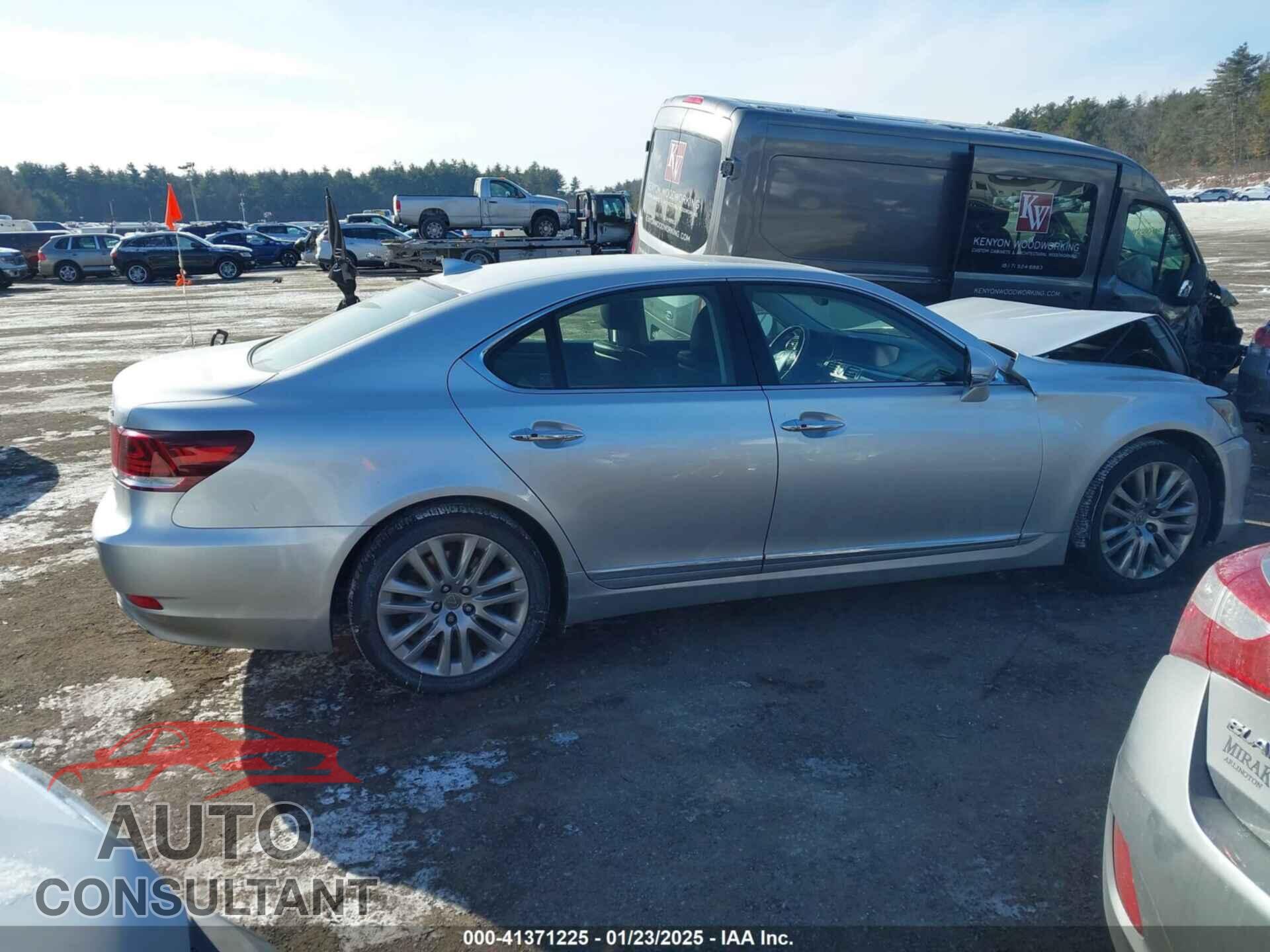 LEXUS LS 460 2014 - JTHCL5EF4E5020548