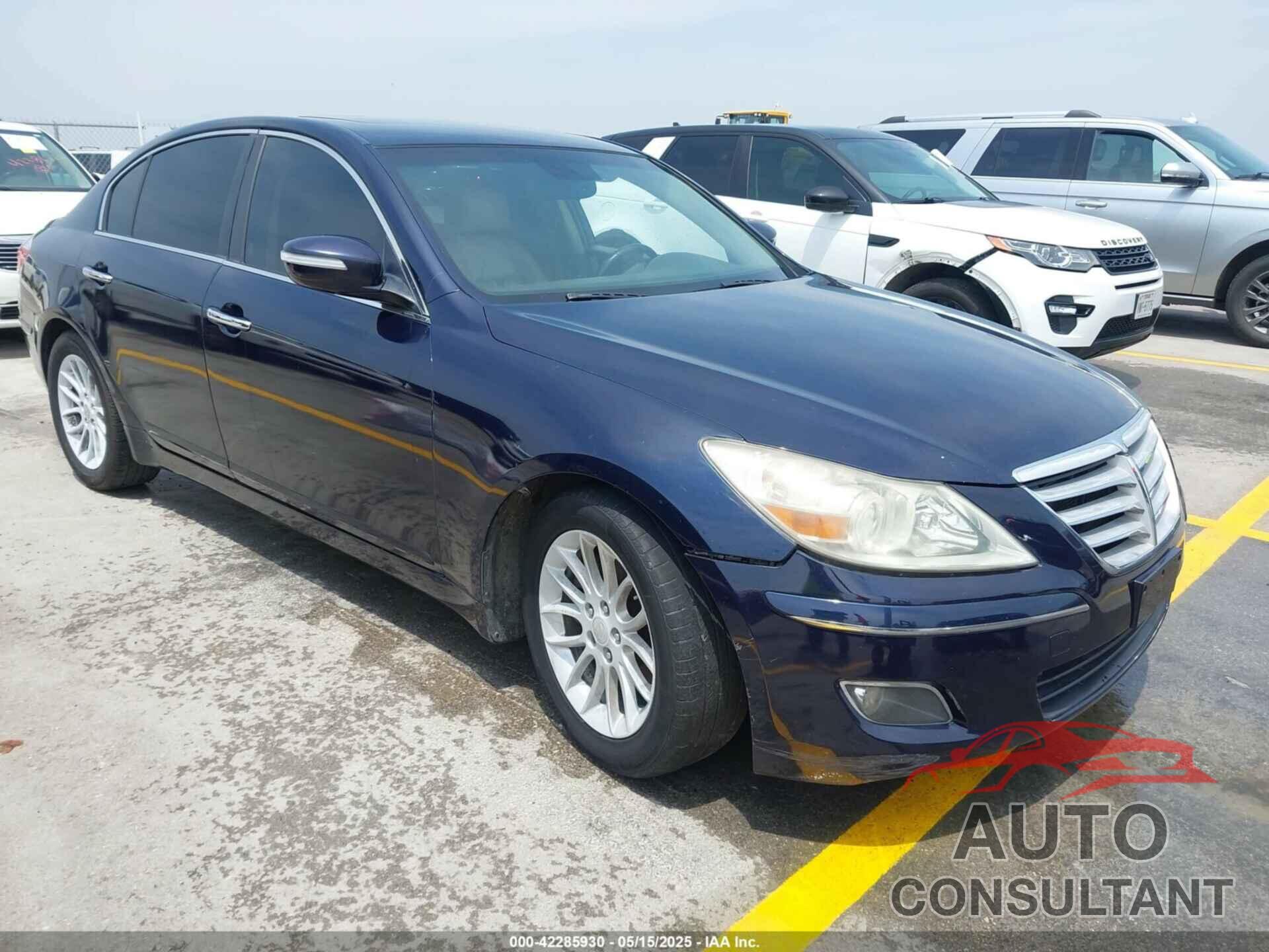 HYUNDAI GENESIS 2009 - KMHGC46E79UO22773